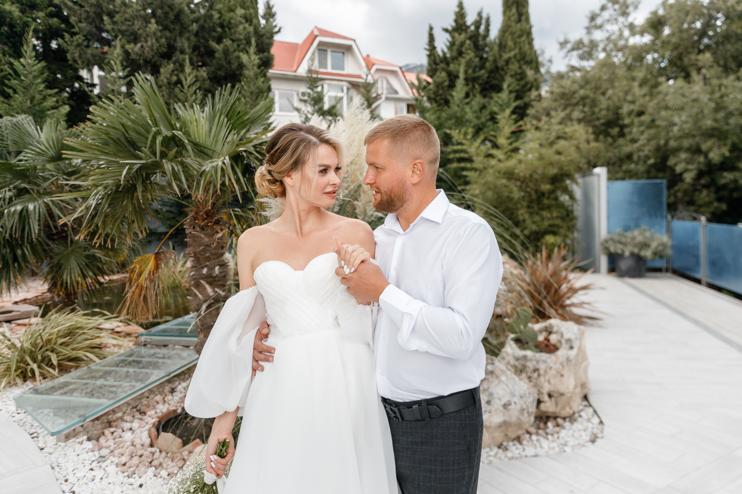 Южный берег Крыма. Камерная свадьба Кристины и Павла. Свадебный фотограф в Крыму и Севастополе Ольга Баскакова