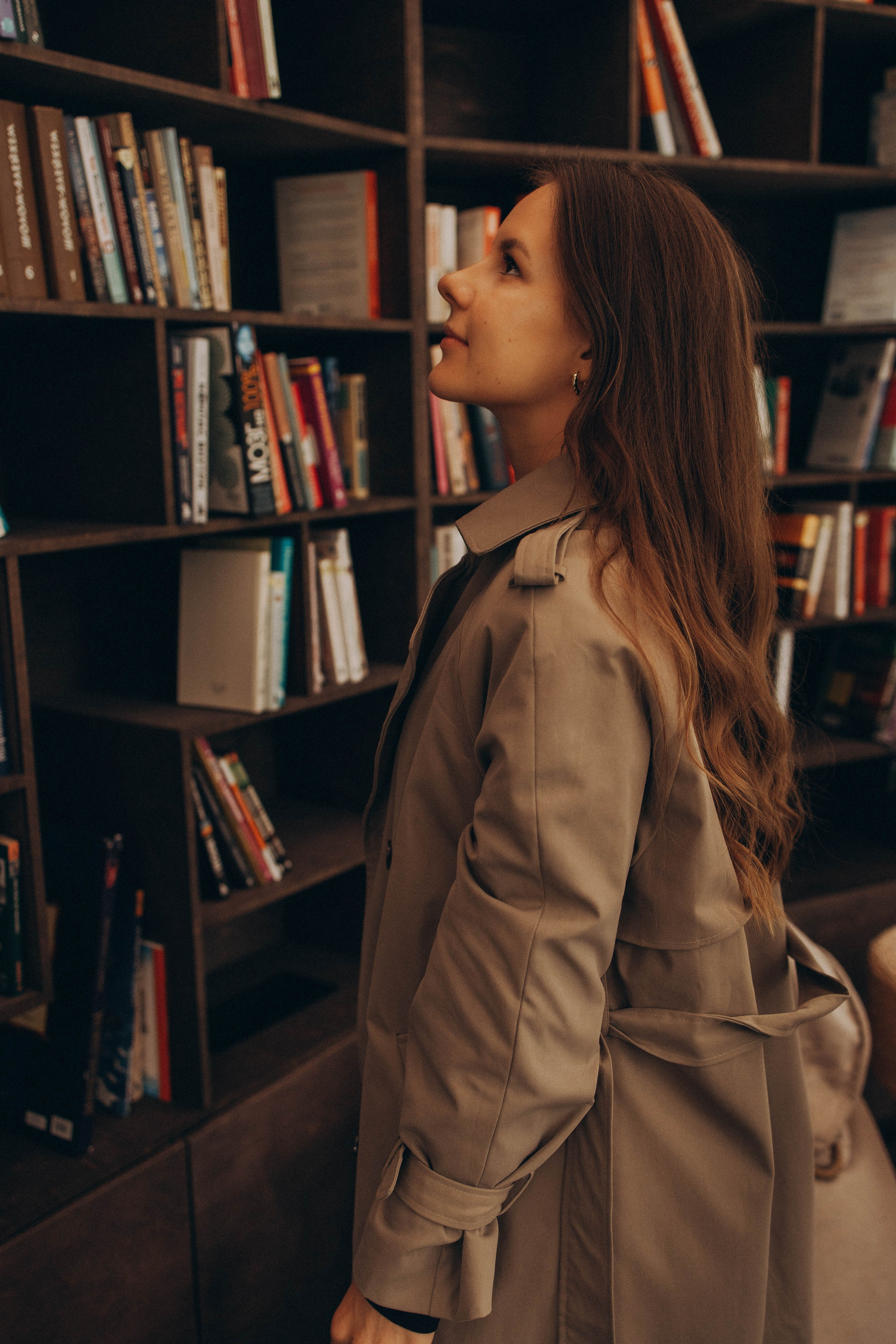 Ирина лесная библиотека. Фотограф lifestylе в Москве Пшеничная Анастасия