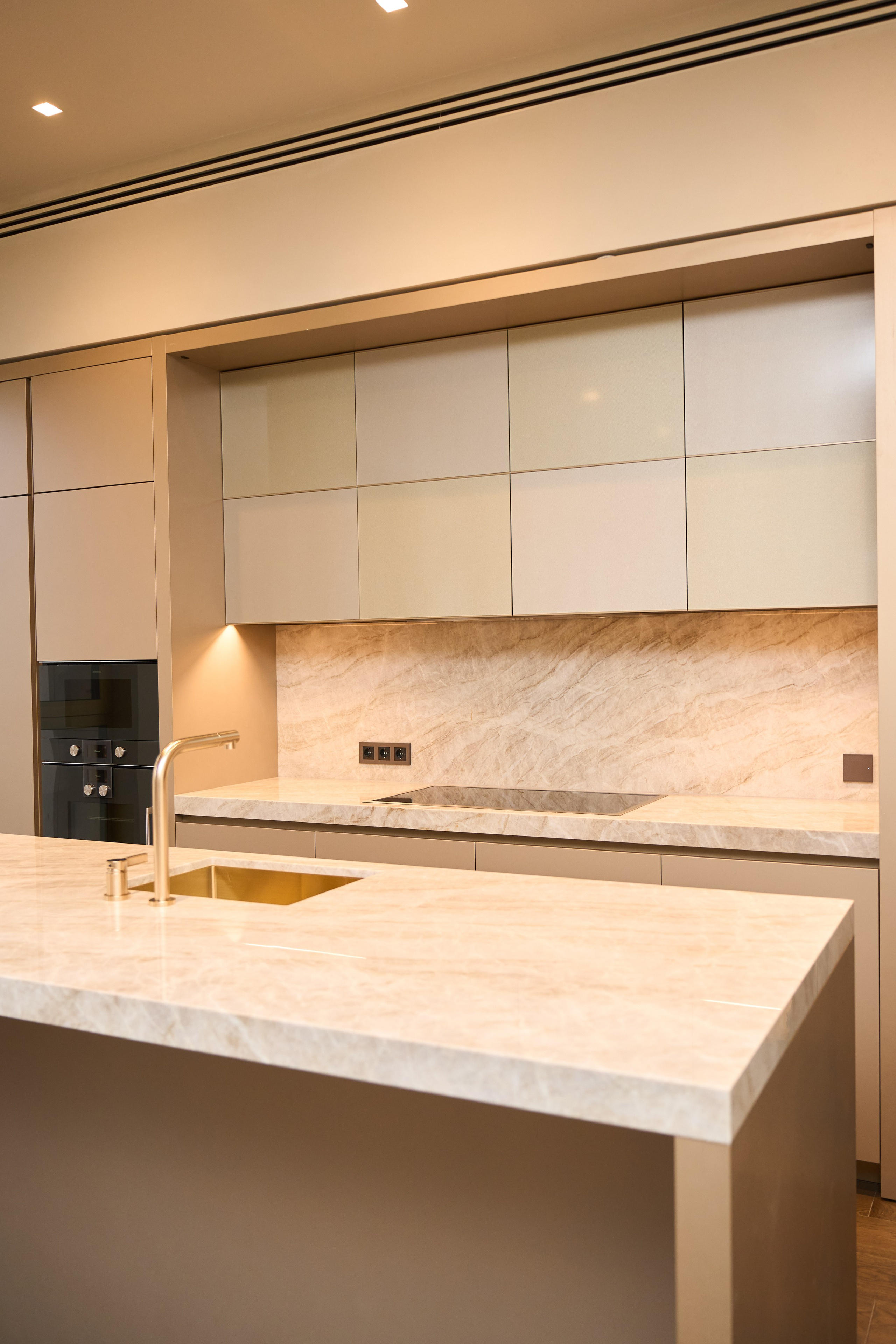 Экскурсия по объектам премиальной недвижимости. Репортажный фотограф в Москве Вадим Галанин