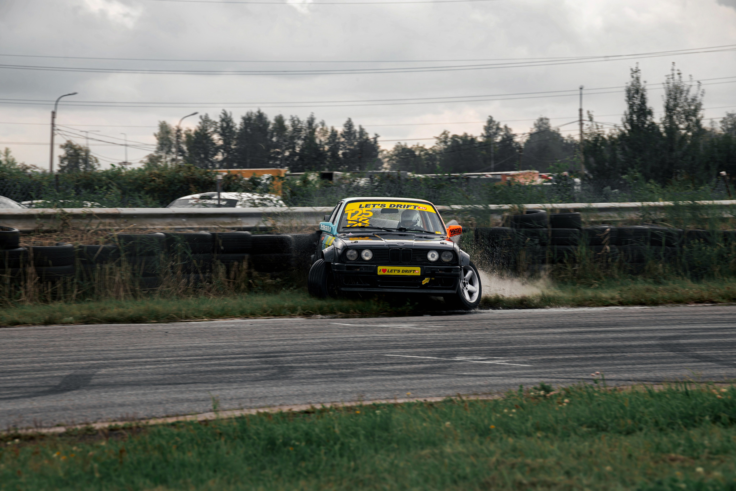 Фотосъемка дрифта в Санкт-Петербурге | Энергичные кадры для спортивных медиа
