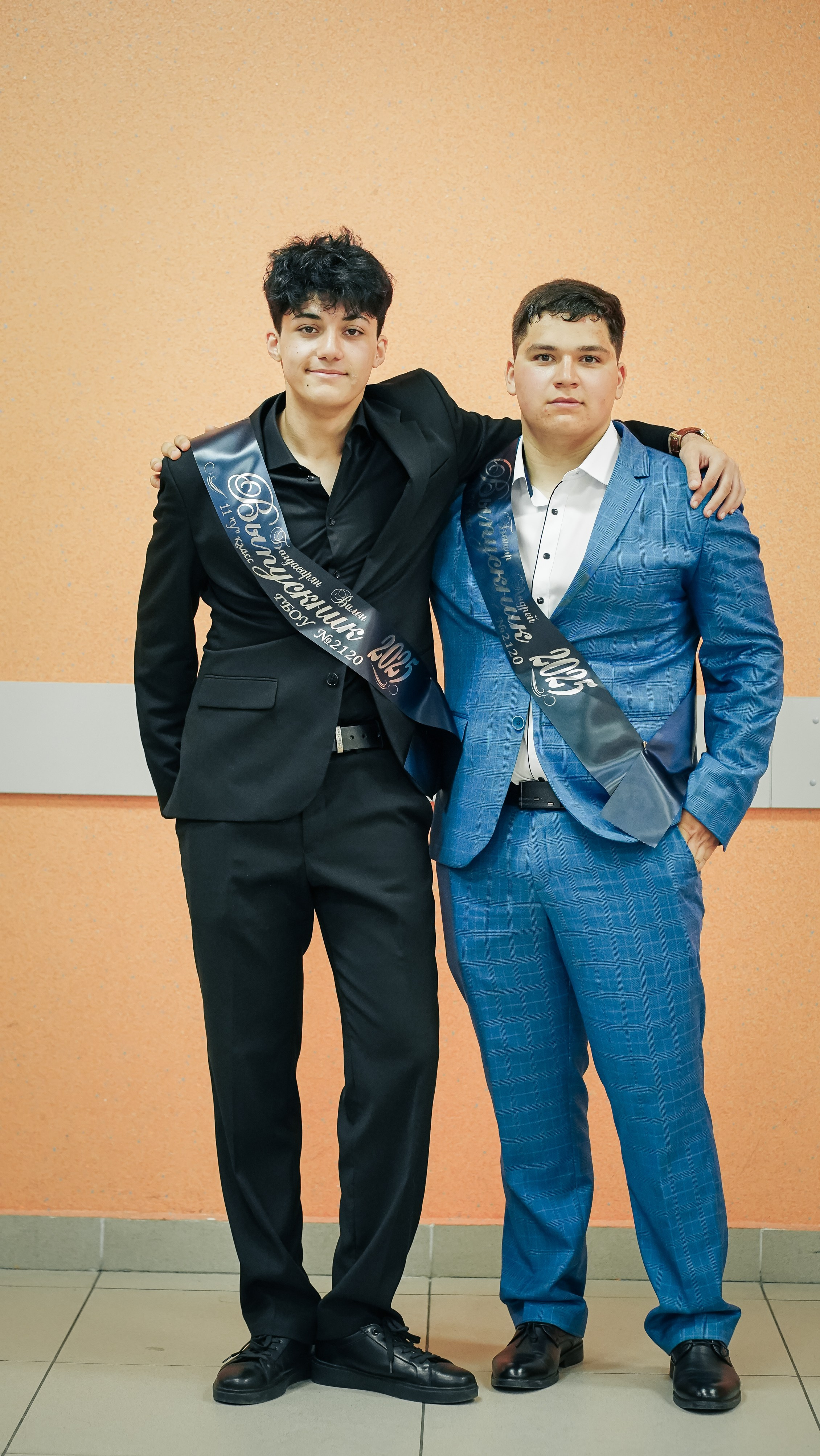 11 У Последний звонок. Семейный и детский фотограф в Москве (Тинао) Галкина Алевтина