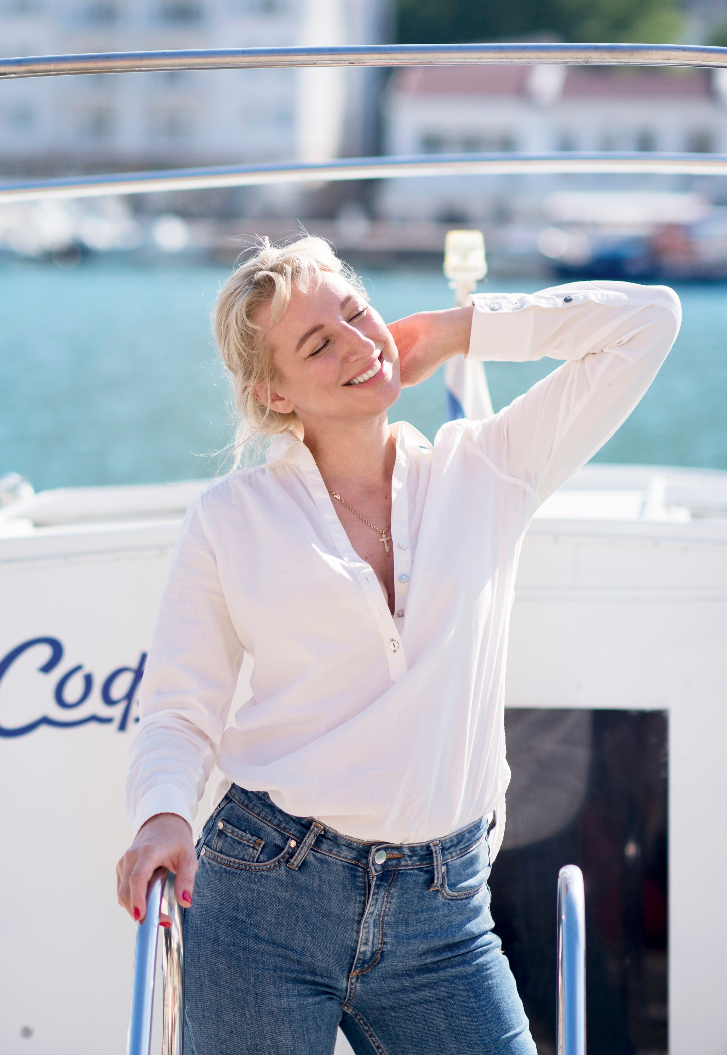 Татьяна в Балаклаве. Семейный и детский фотограф в Севастополе. Семейный фотограф в Ялте