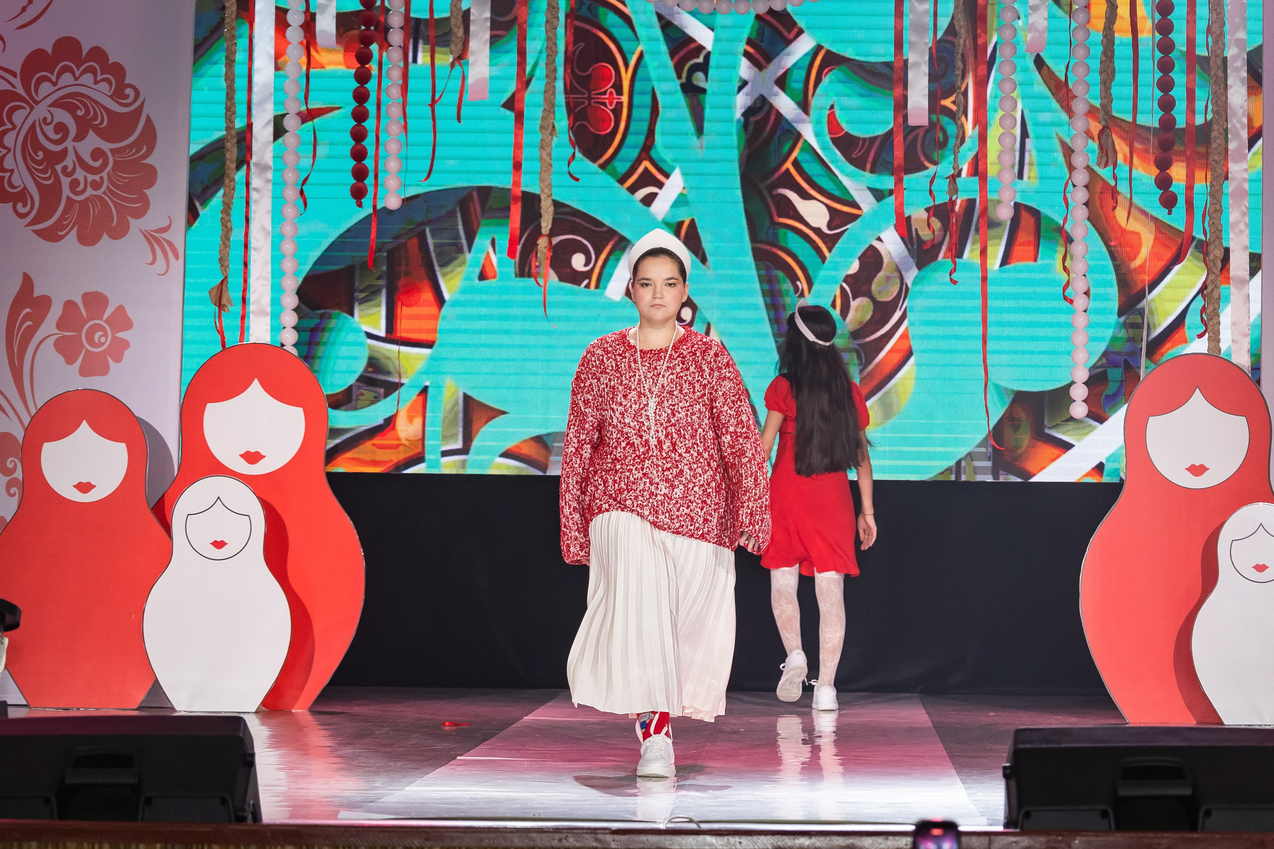 Показ Happy Kids. Выпускные альбомы во Владивостоке