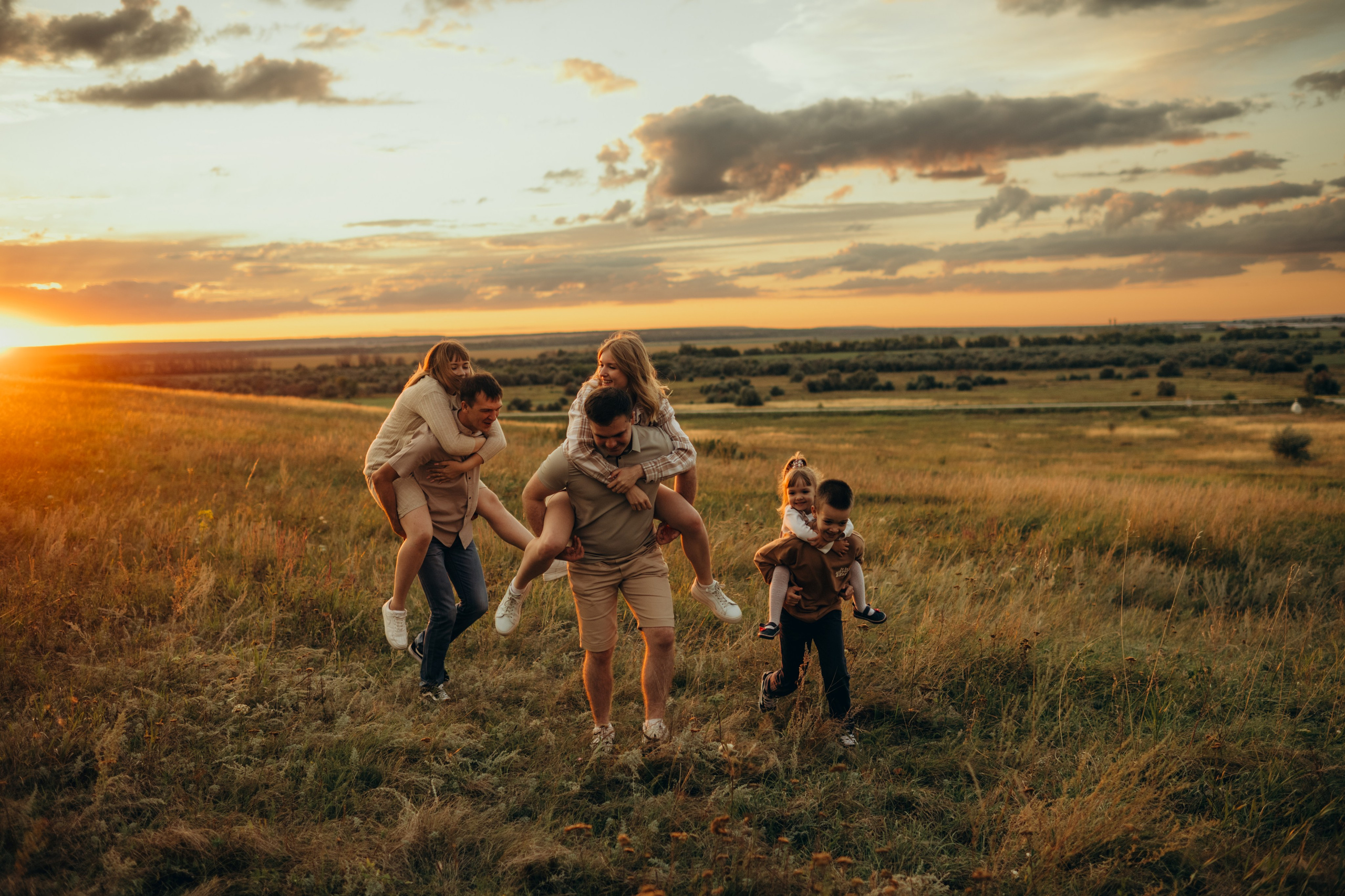 Даша Даня Ксюша Илья Саша и Ева. Свадебный и семейный фотограф в Самаре Головань Наталья