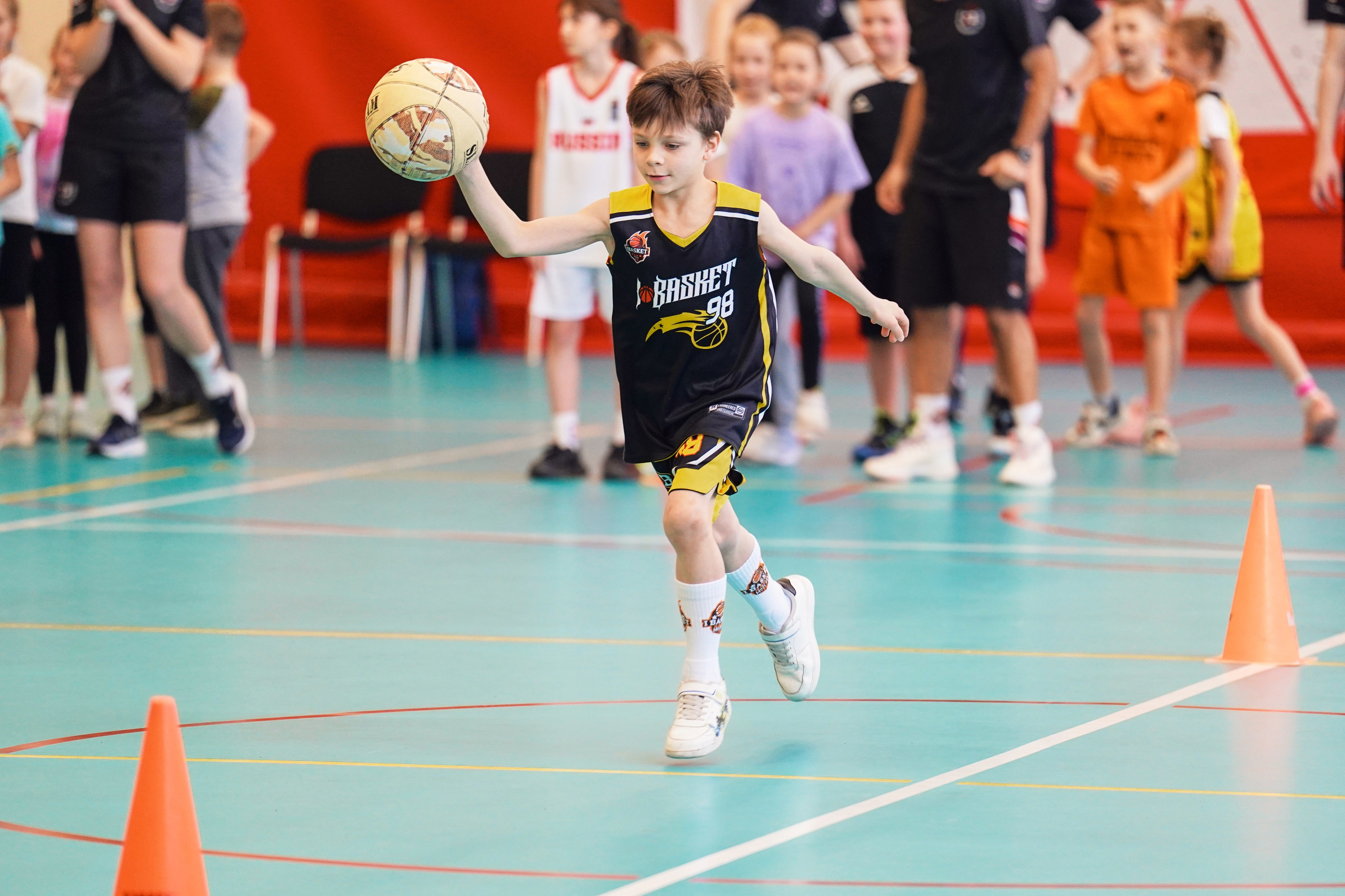 Репортаж с баскетбола (дети). Портретный и репортажный фотограф Вадим Эпов