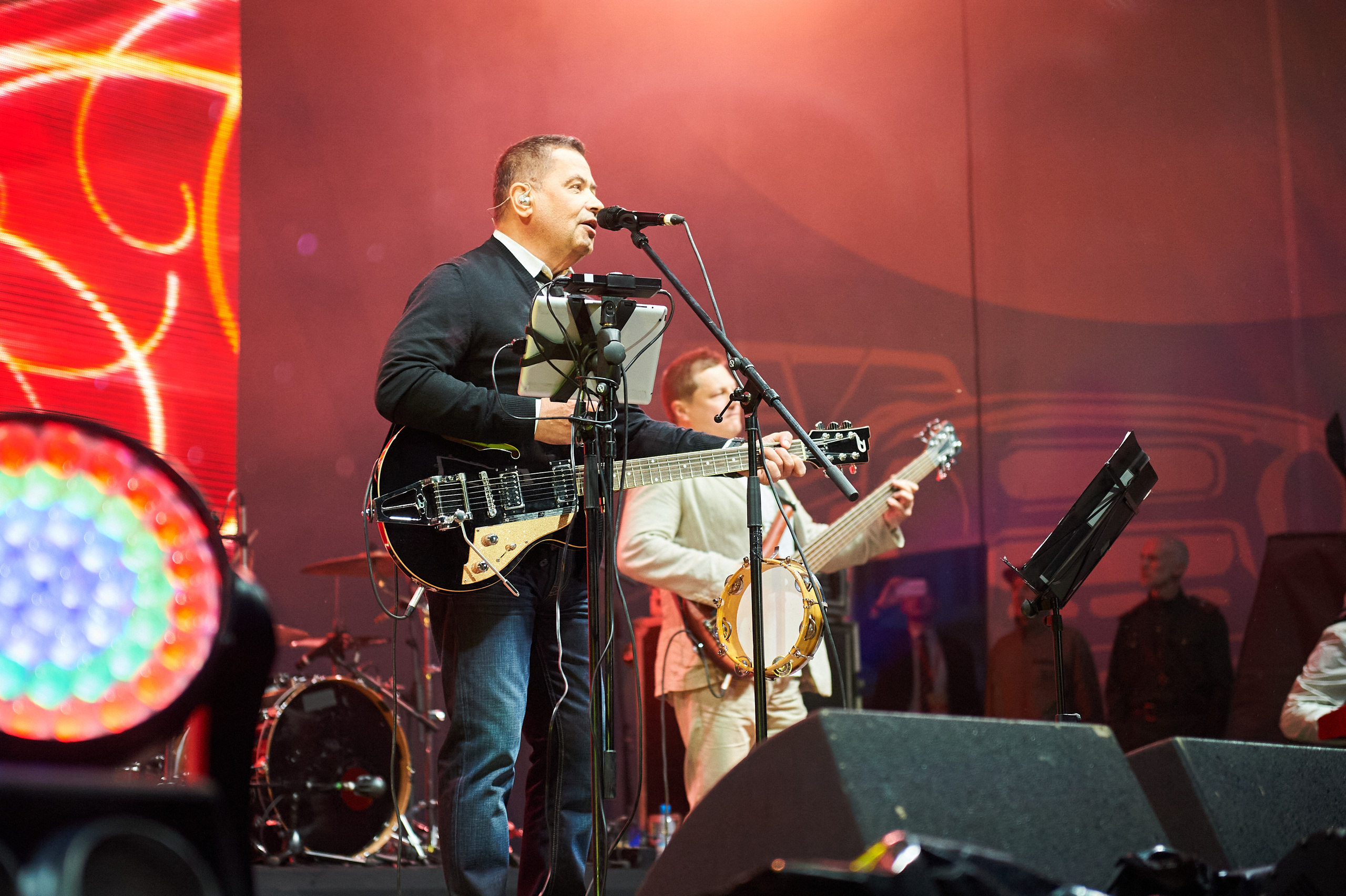 Концерт «Дорогами побед» группа «Любэ» и другие. Услуги фотографа в Смоленске. Фотограф на свадьбу