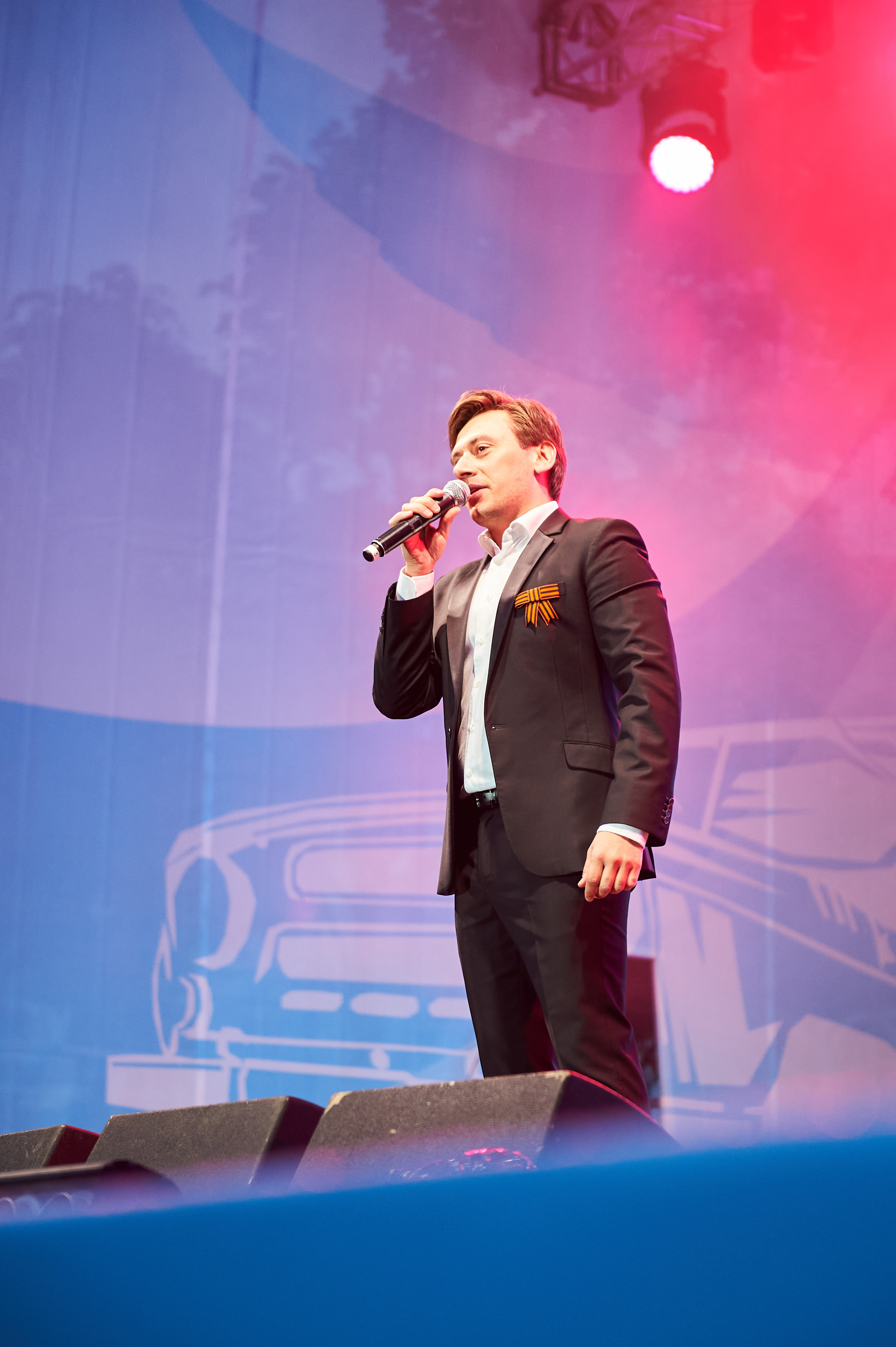 Концерт «Дорогами побед» группа «Любэ» и другие. Услуги фотографа в Смоленске. Фотограф на свадьбу