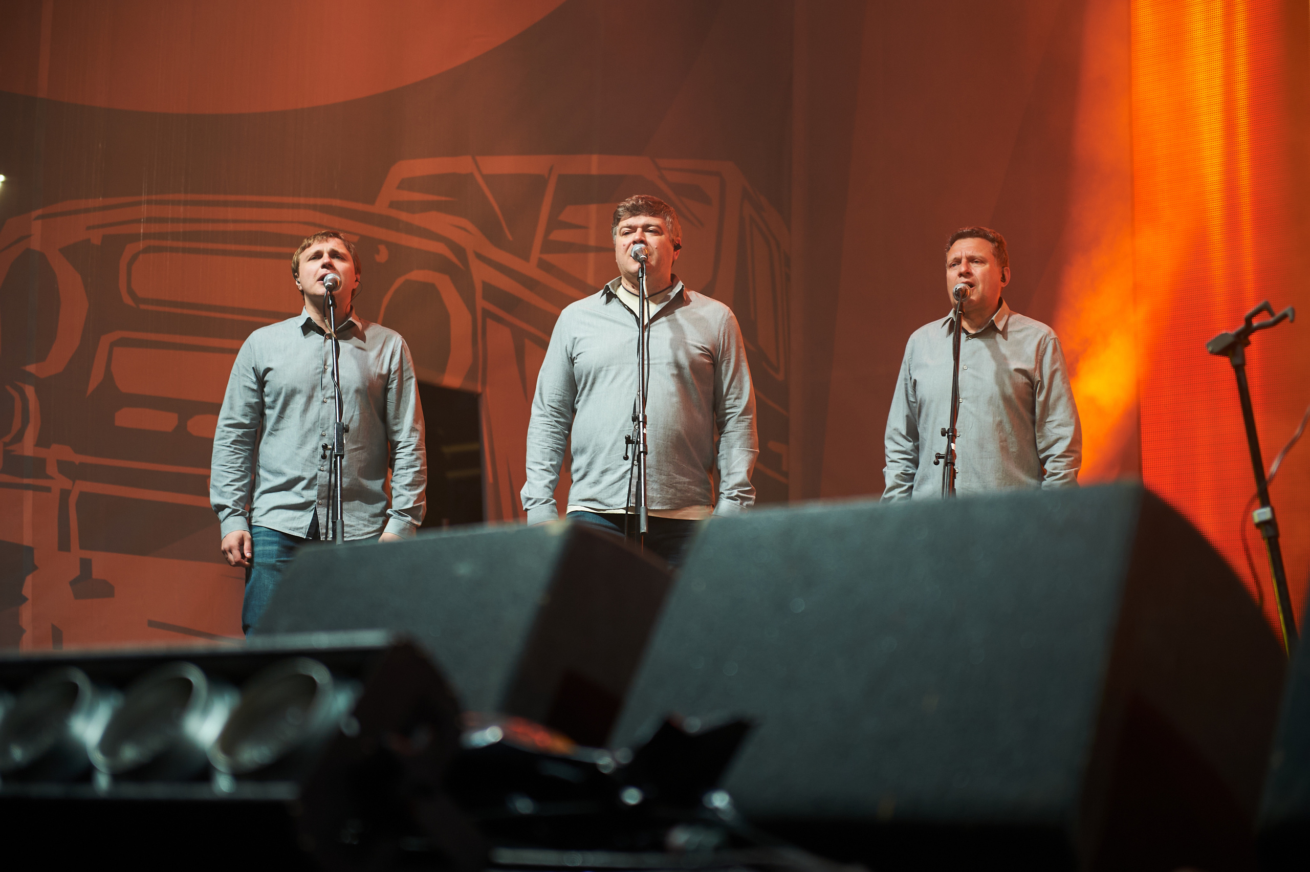 Концерт «Дорогами побед» группа «Любэ» и другие. Услуги фотографа в Смоленске. Фотограф на свадьбу