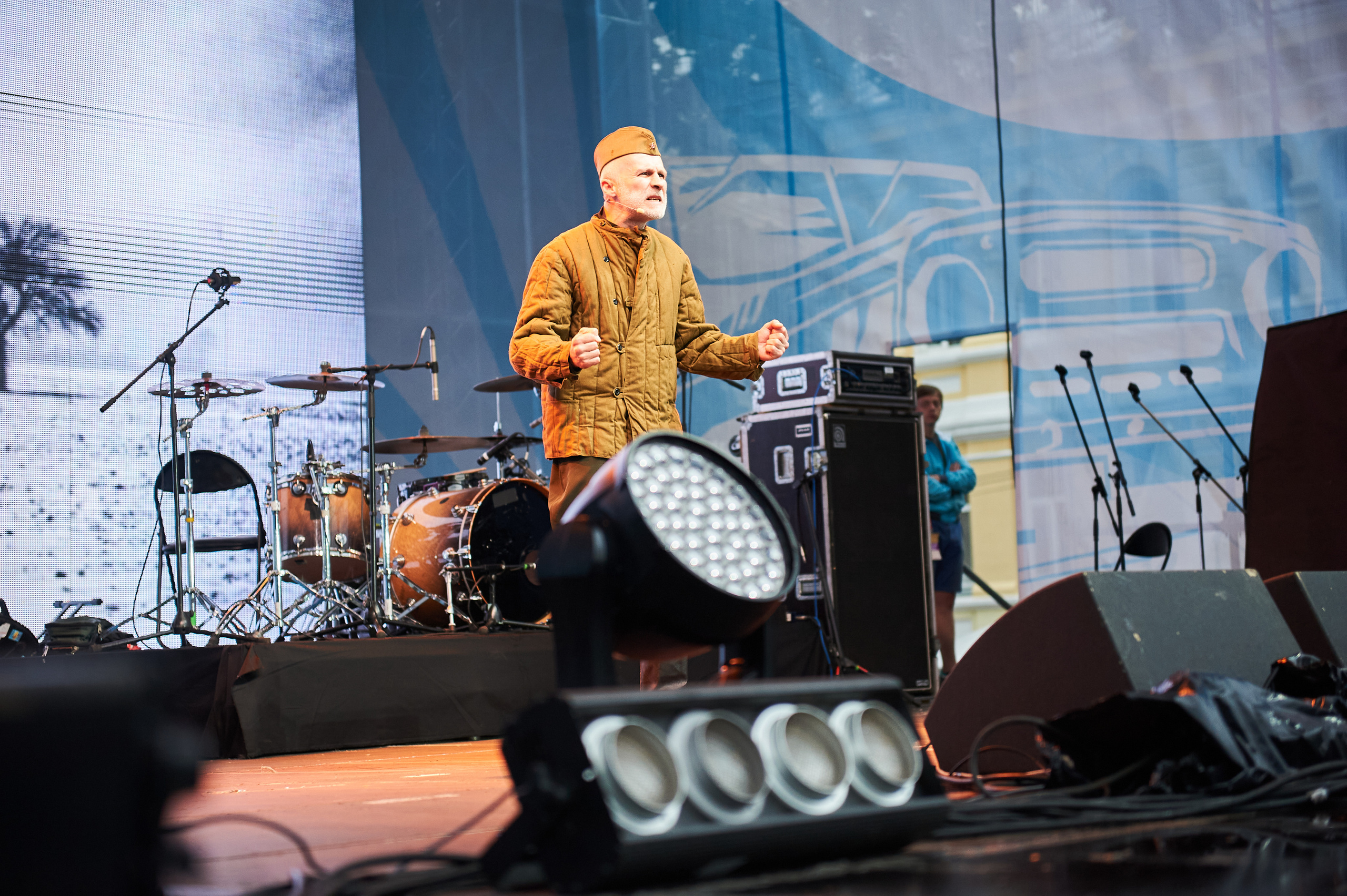 Концерт «Дорогами побед» группа «Любэ» и другие. Услуги фотографа в Смоленске. Фотограф на свадьбу