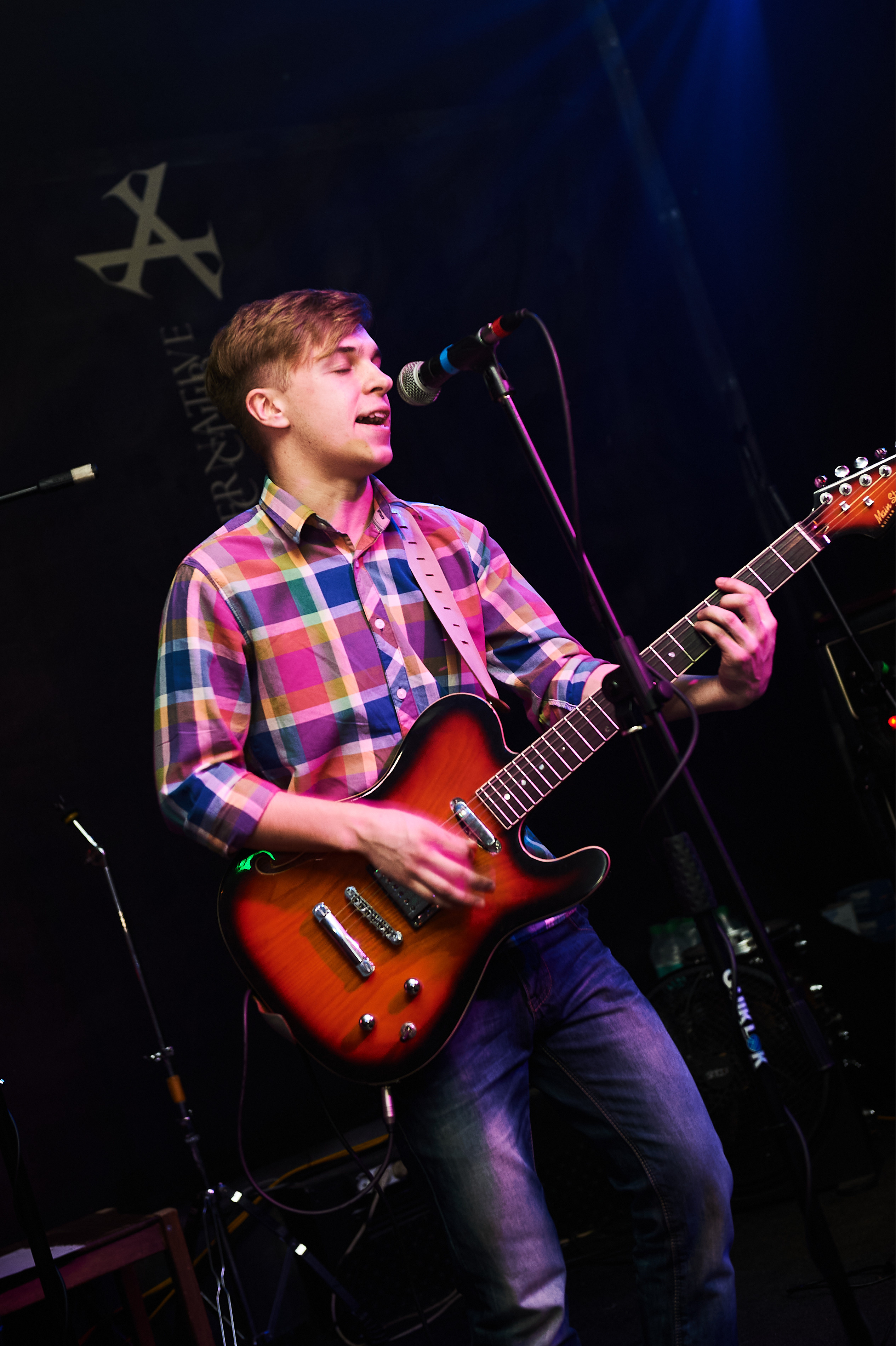 «А» клуб 8 марта. Услуги фотографа в Смоленске. Фотограф на свадьбу