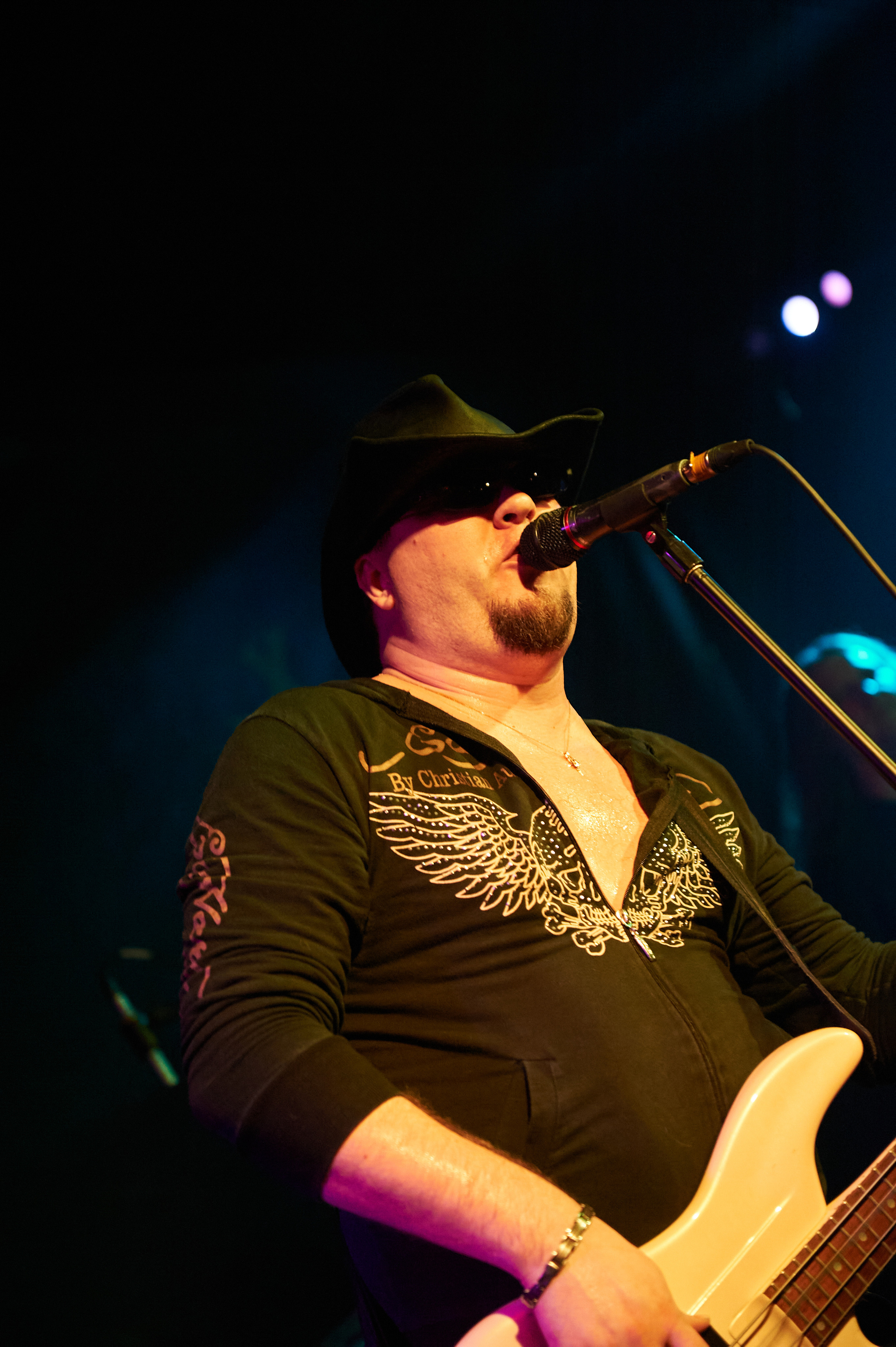 «А» клуб 8 марта. Услуги фотографа в Смоленске. Фотограф на свадьбу