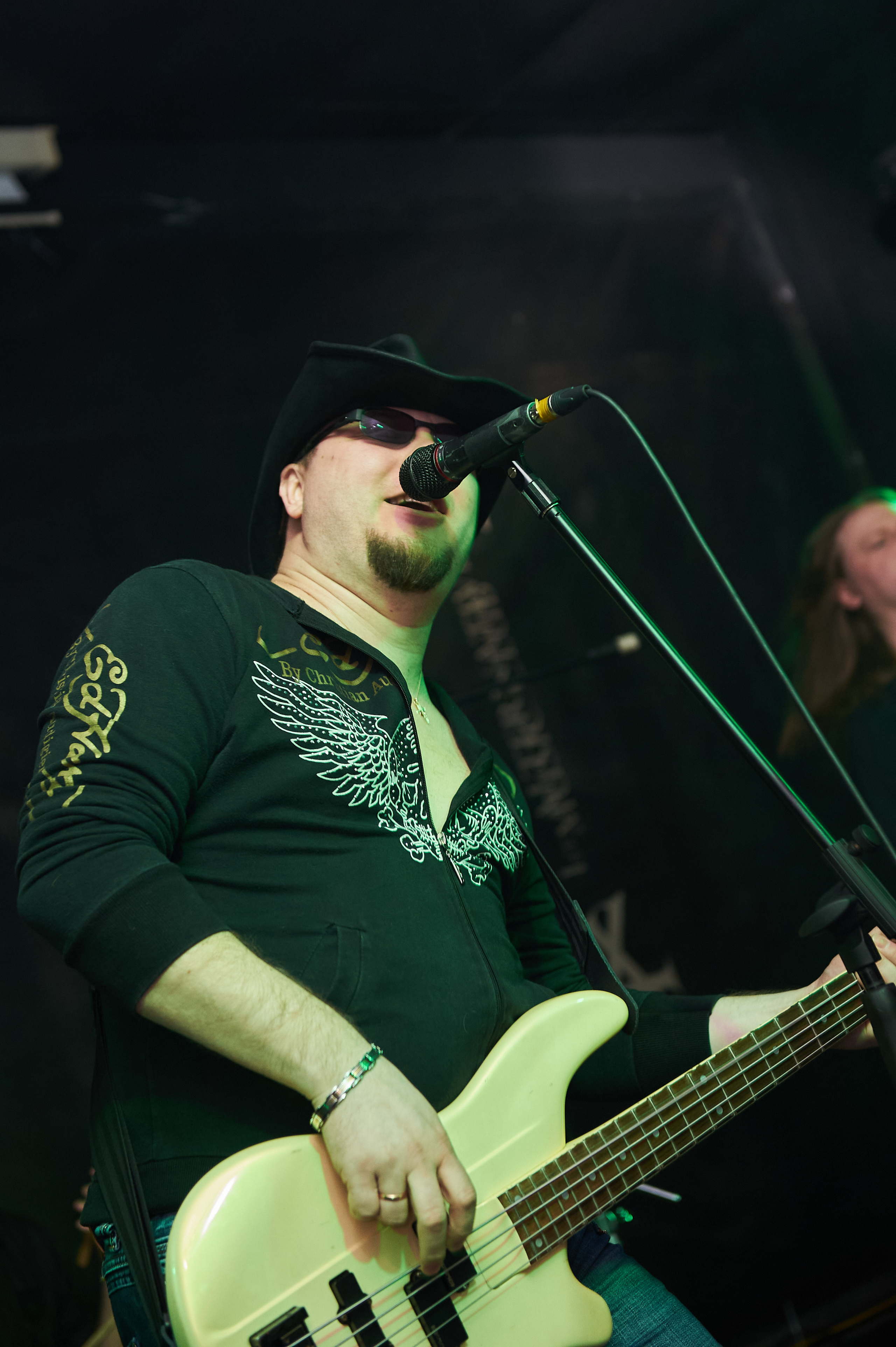 «А» клуб 8 марта. Услуги фотографа в Смоленске. Фотограф на свадьбу