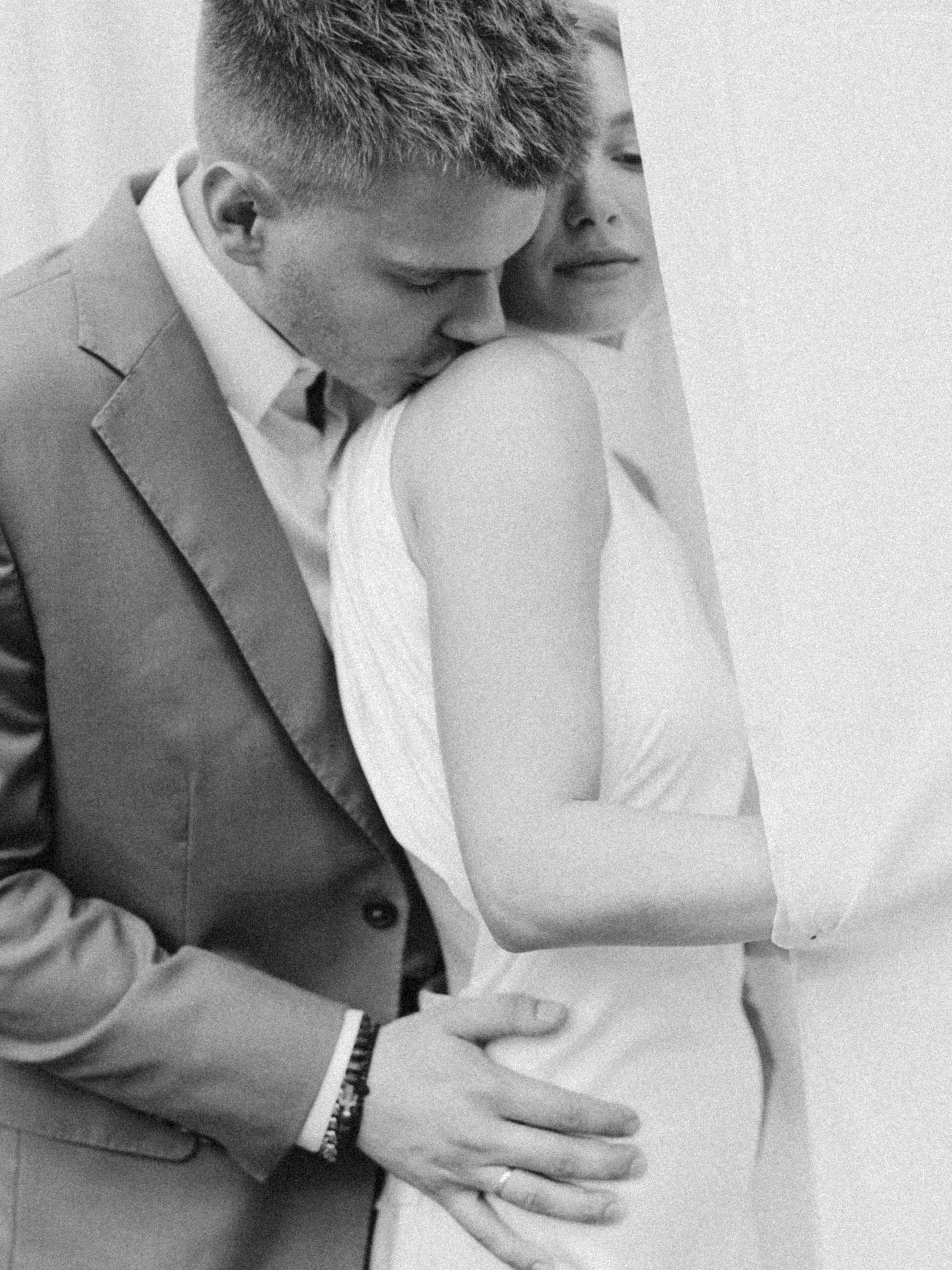 И даже птицы им пели песни. Свадебный фотограф Наташа Алешина