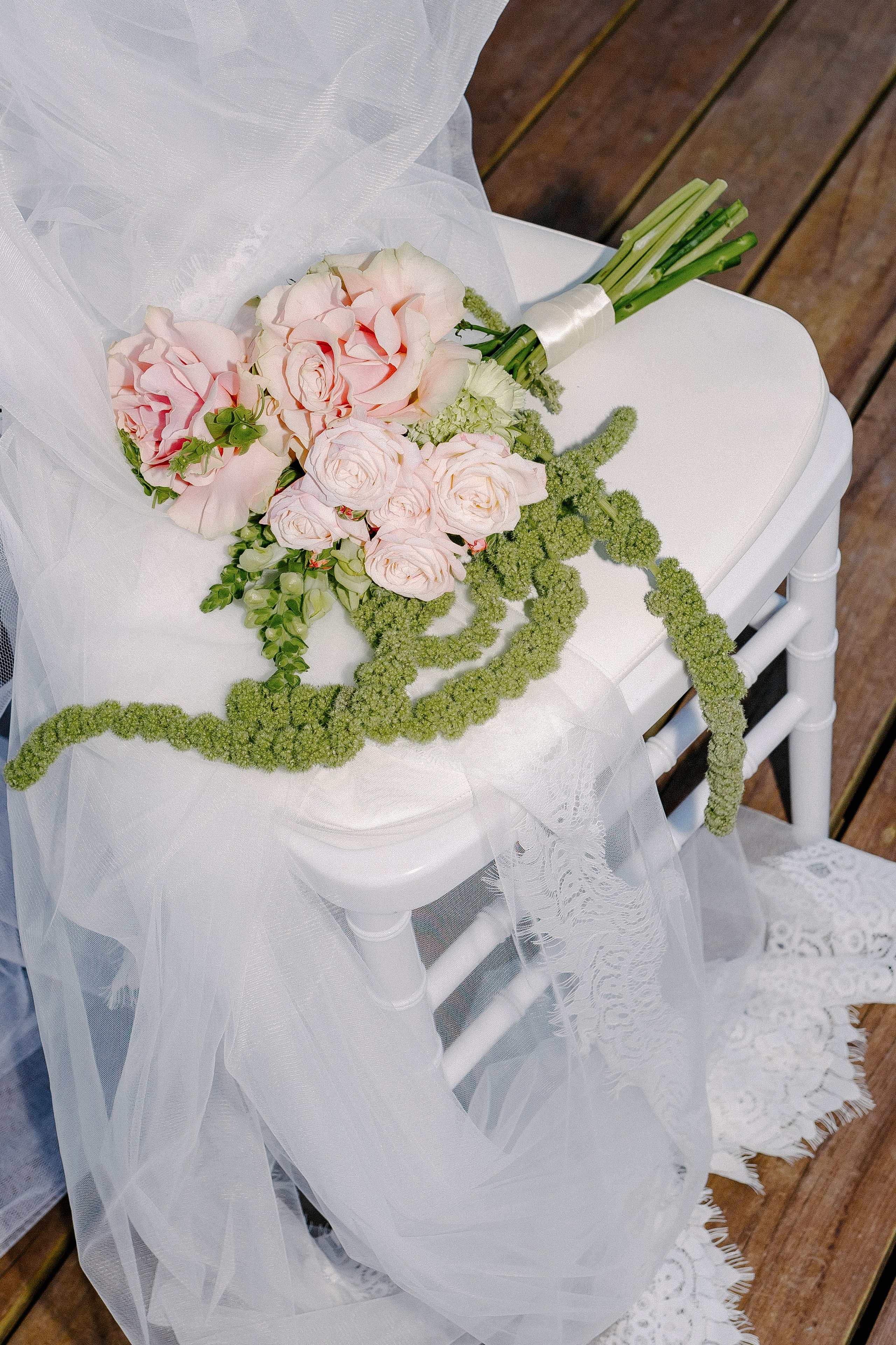 Плюс тридцать градусов на лужайке. Фотограф Андрей Куськало