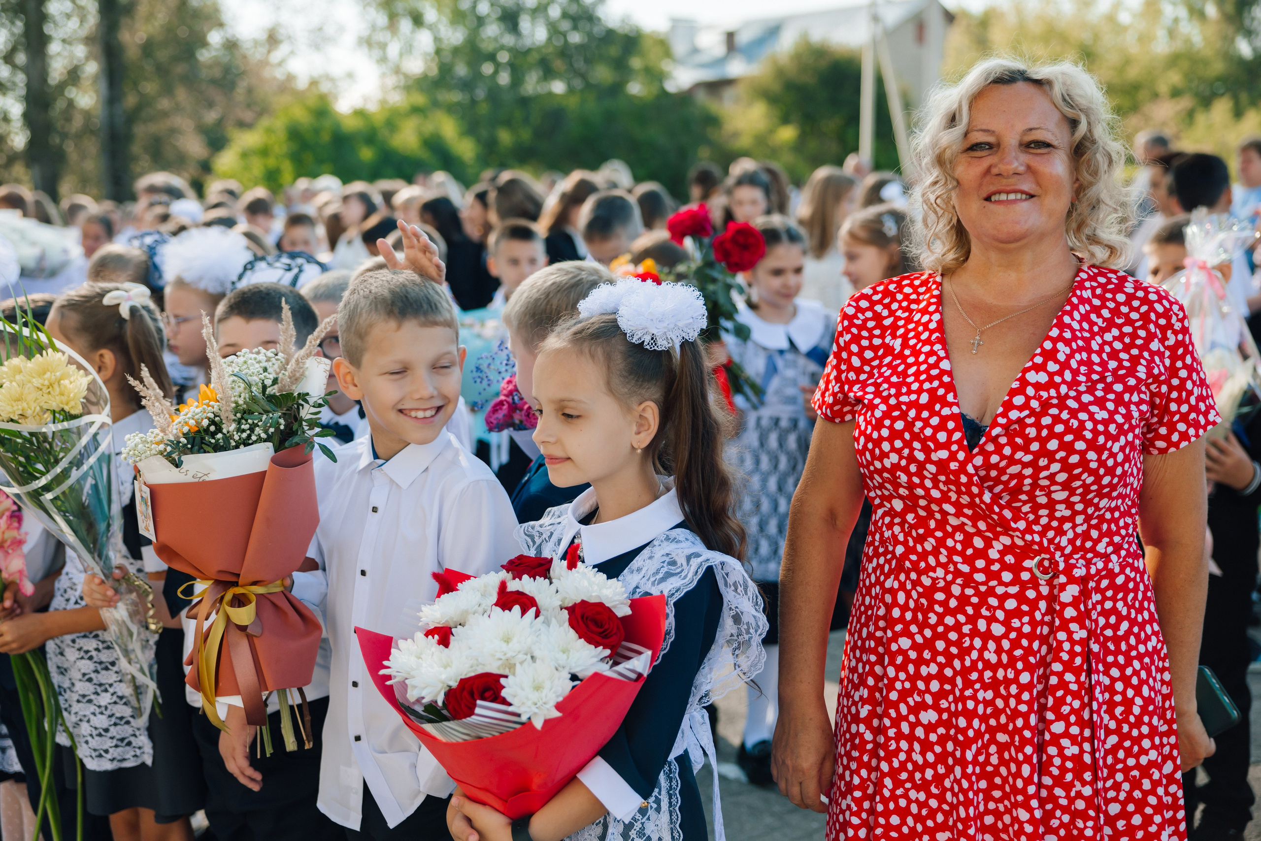 1 сентября. День знаний. Старожилово. Съёмка фото, видео, фотосессия. Выпускные альбомы, свадьбы