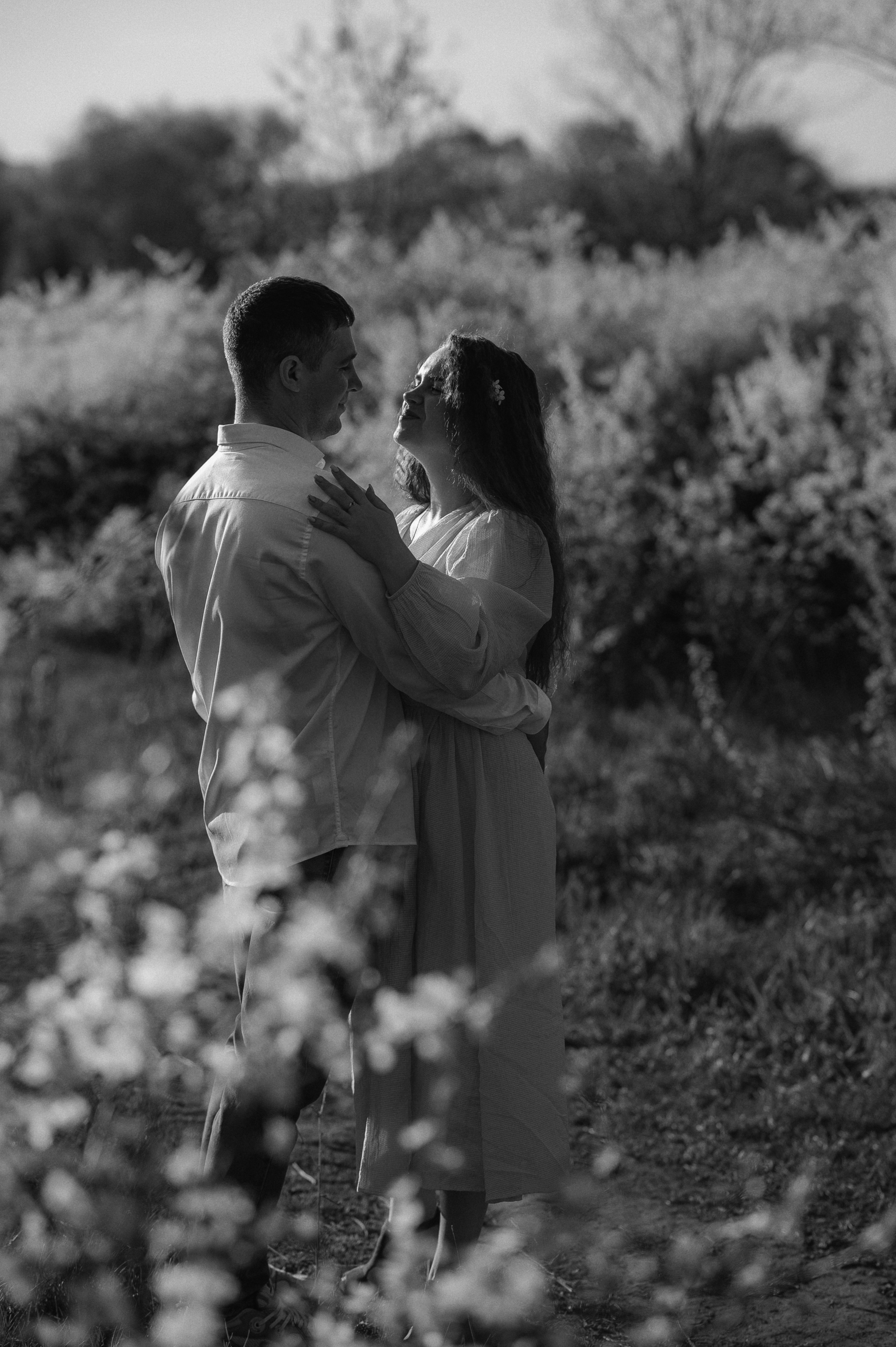 Настя, Антон и цветущие сады. Фотограф Мария Стрелкова