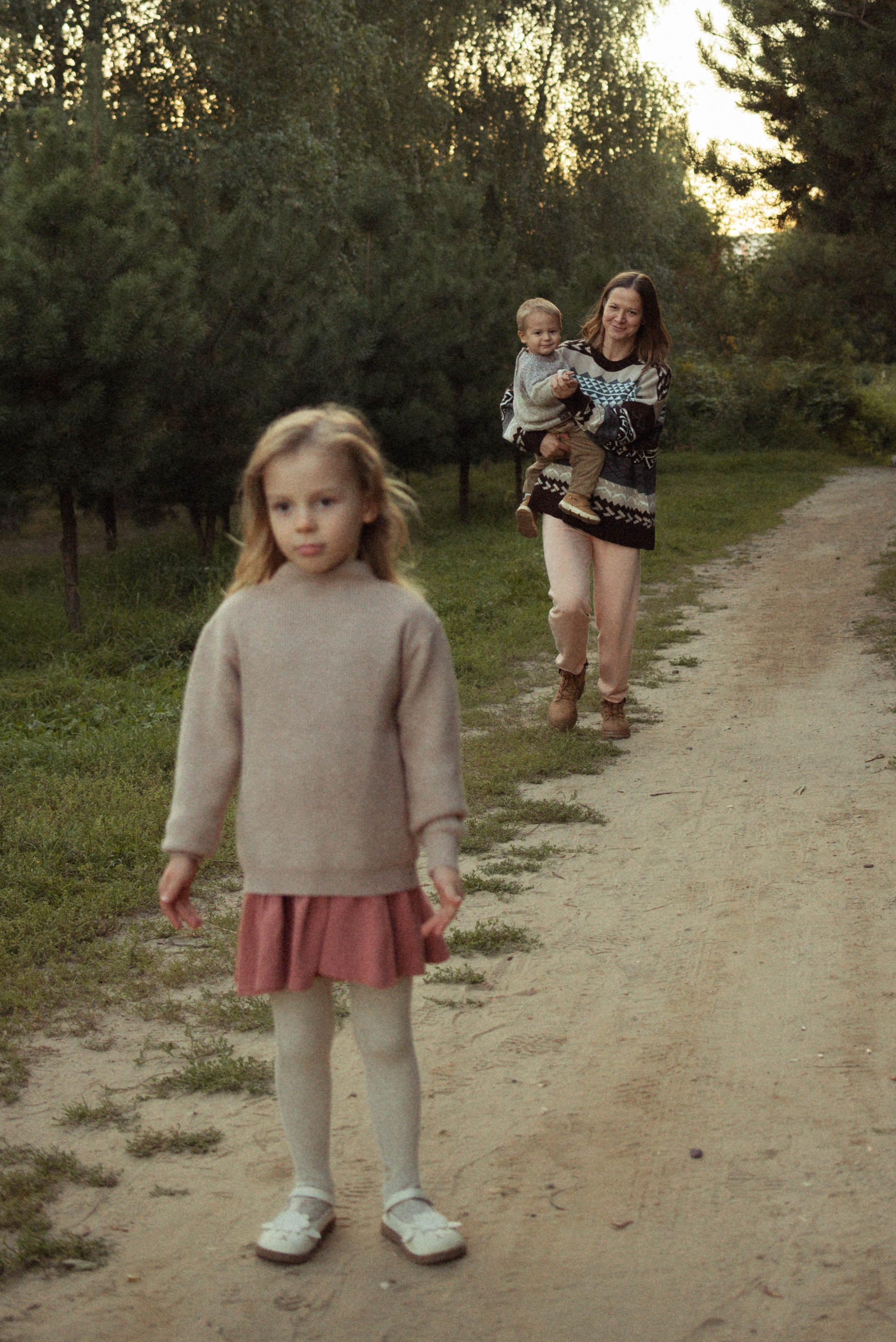 Семейная фотосессия на природе. Семейный фотограф в Железнодорожном Масаева Елена