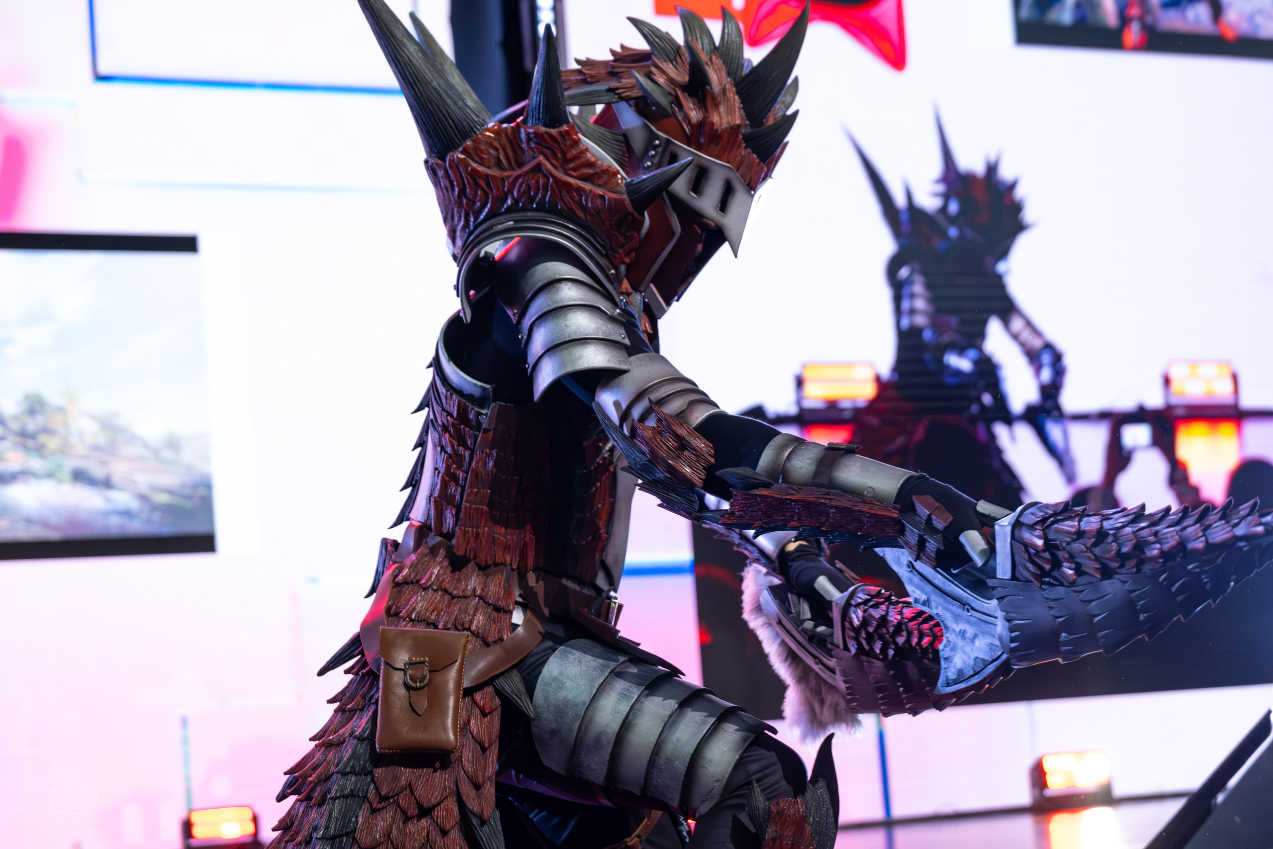 Сцена РЭД ЭКСПО 2024. Косплей фотограф