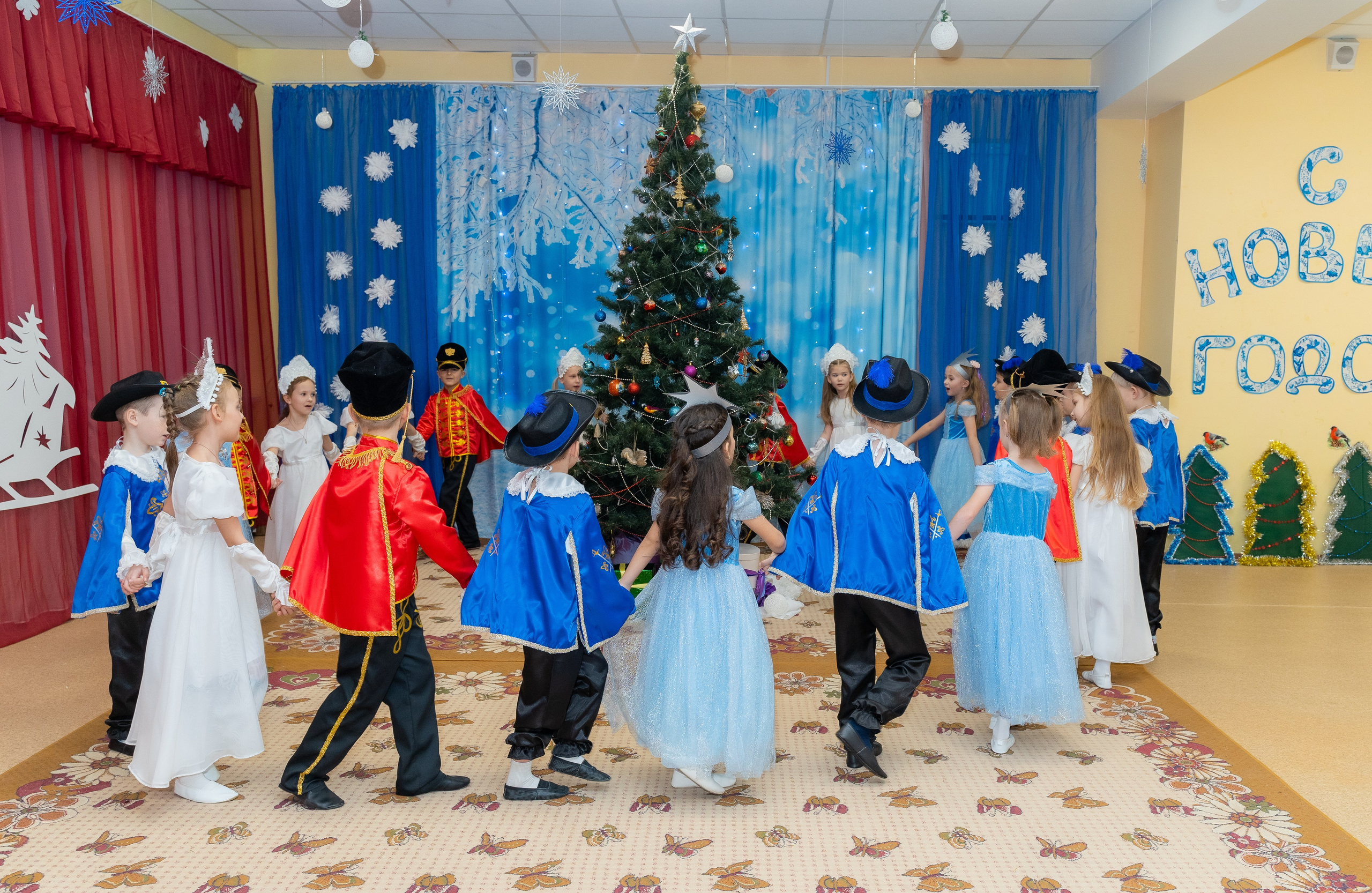 Утренник в детском саду