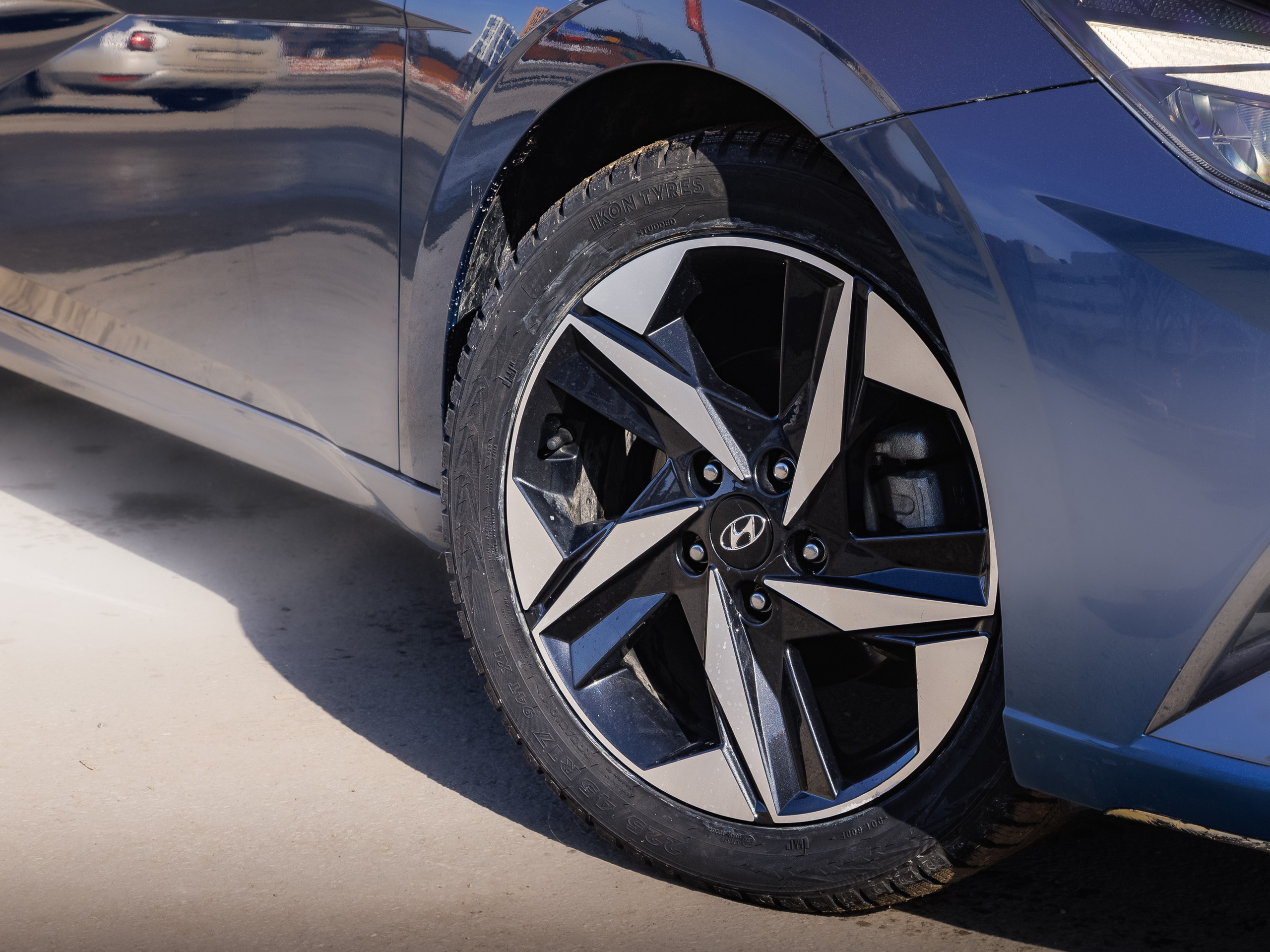 Автомобили