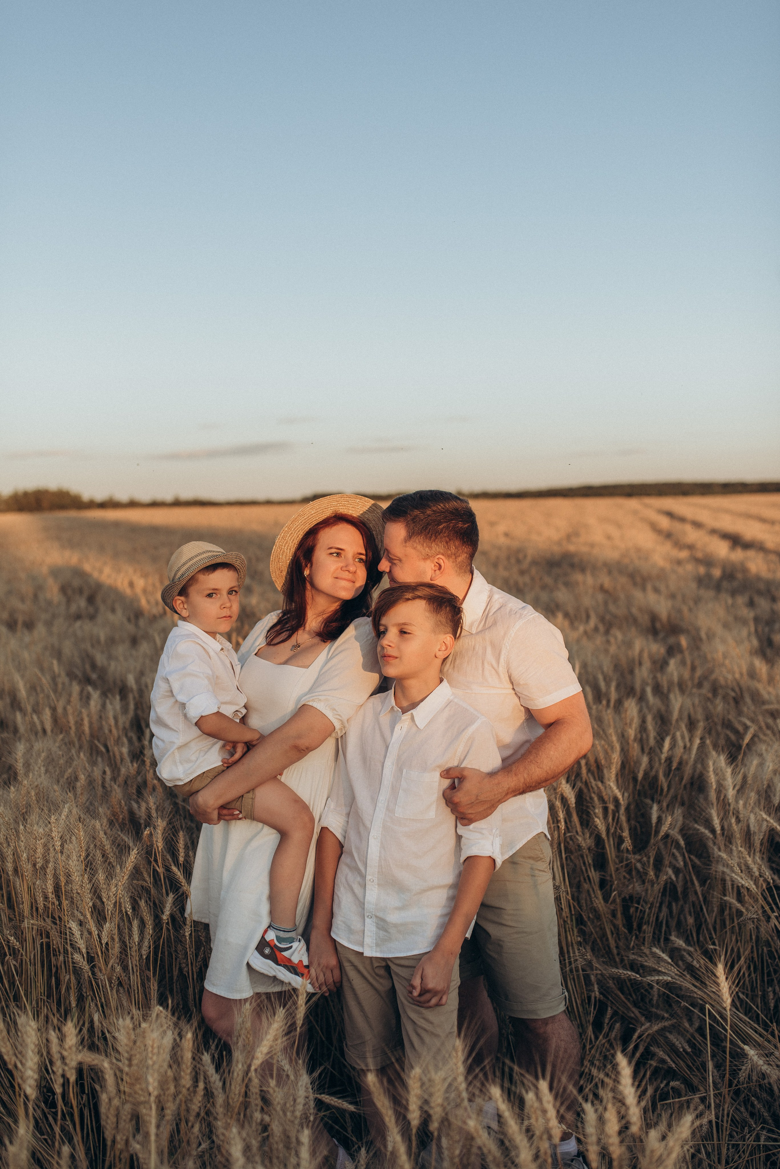 Семейная летняя прогулка. Семейный фотограф в Москве Екатерина Север