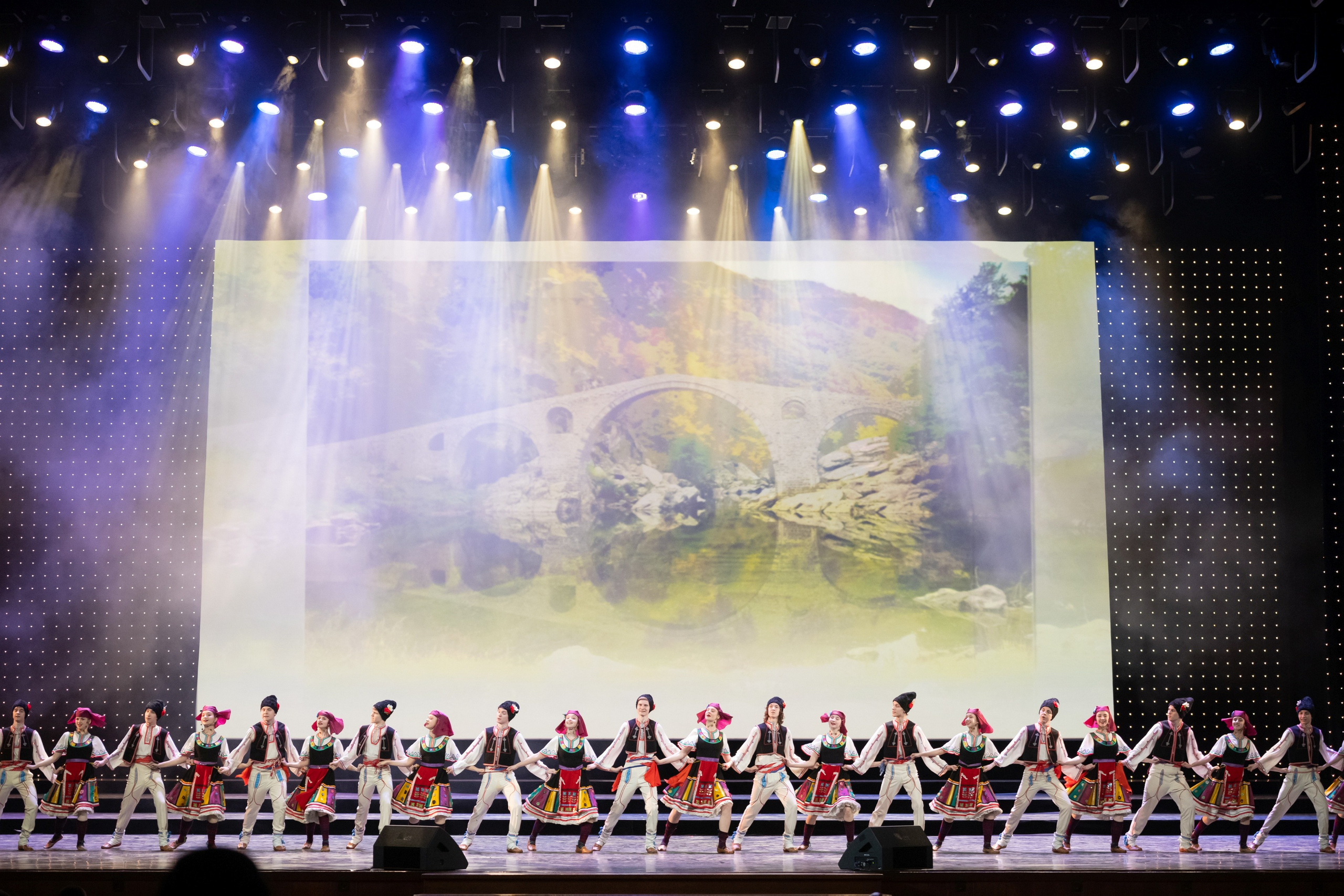 2 февраля, концерт Таланты России, Кремлевский Дворец. Золотое яблочко