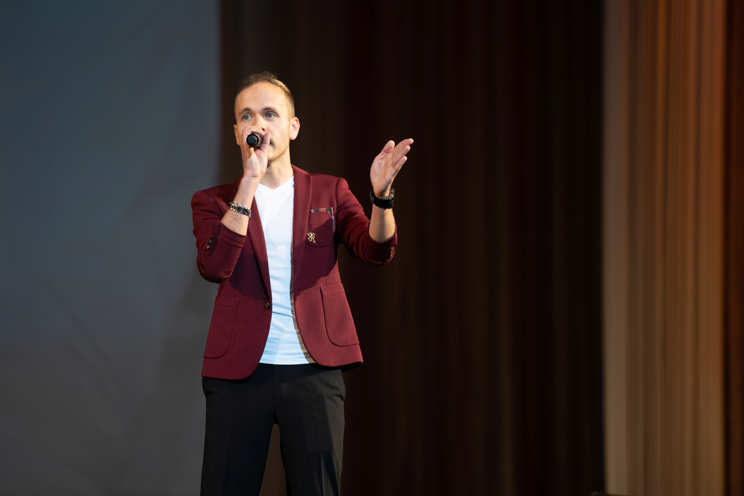 15 сентября, концерт БКЗ. Золотое яблочко