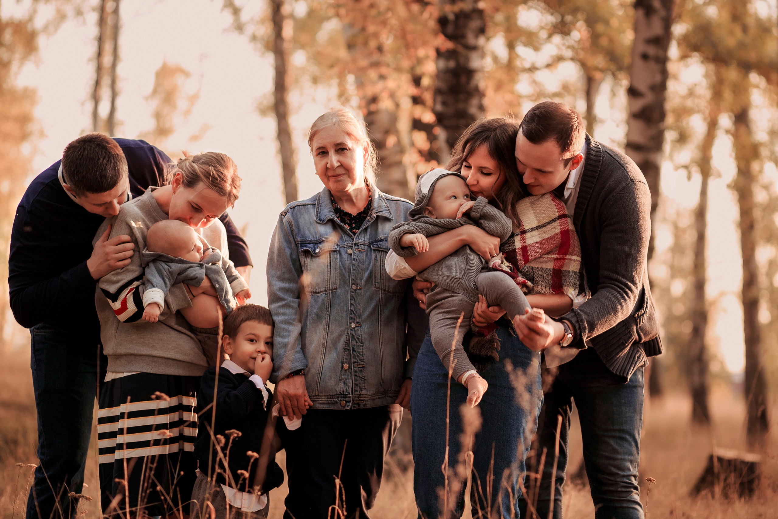 Мама, дочери Розалия и Динара и их семьи. Семейный фотограф Ольга Барабанова