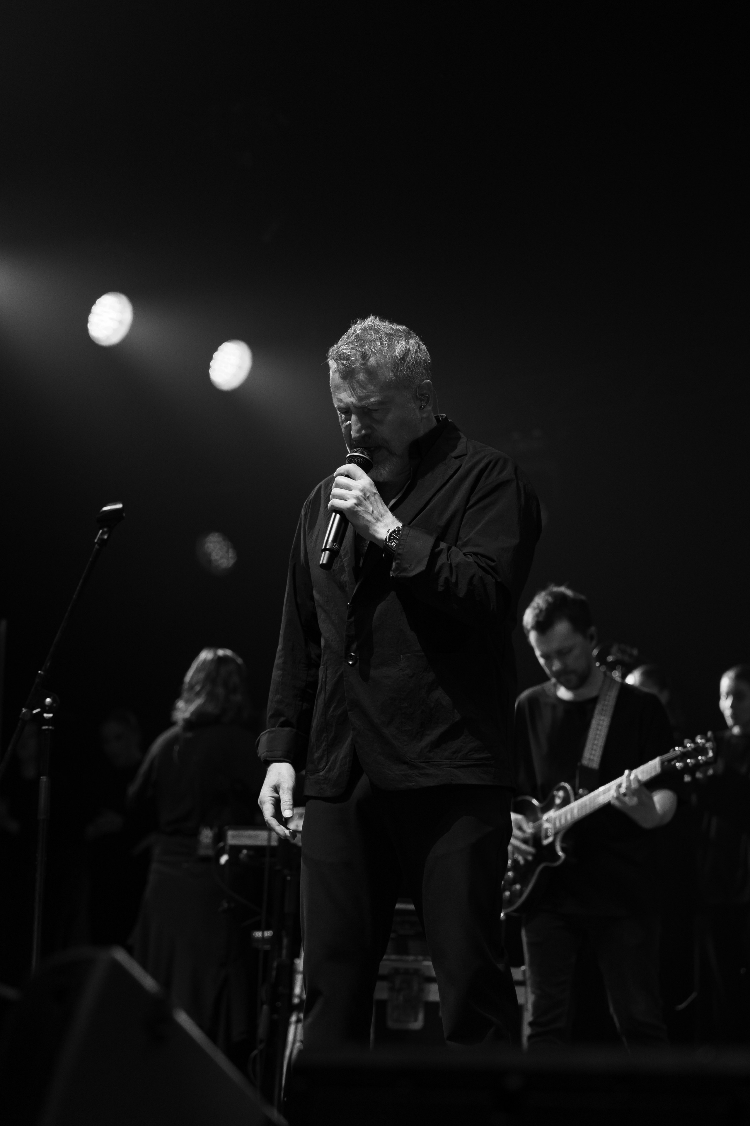 Concert Photography in Dubai — Anton Belyaev Live Performance. Evgen Yatsenko — Photographer in Dubai