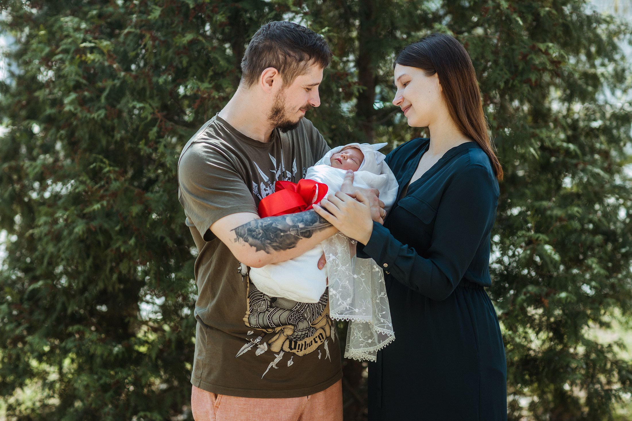 Выписка из Центрального роддома № 2. Фотографы в городе Волгограде — Людмила Агеева и Алексей Околелов