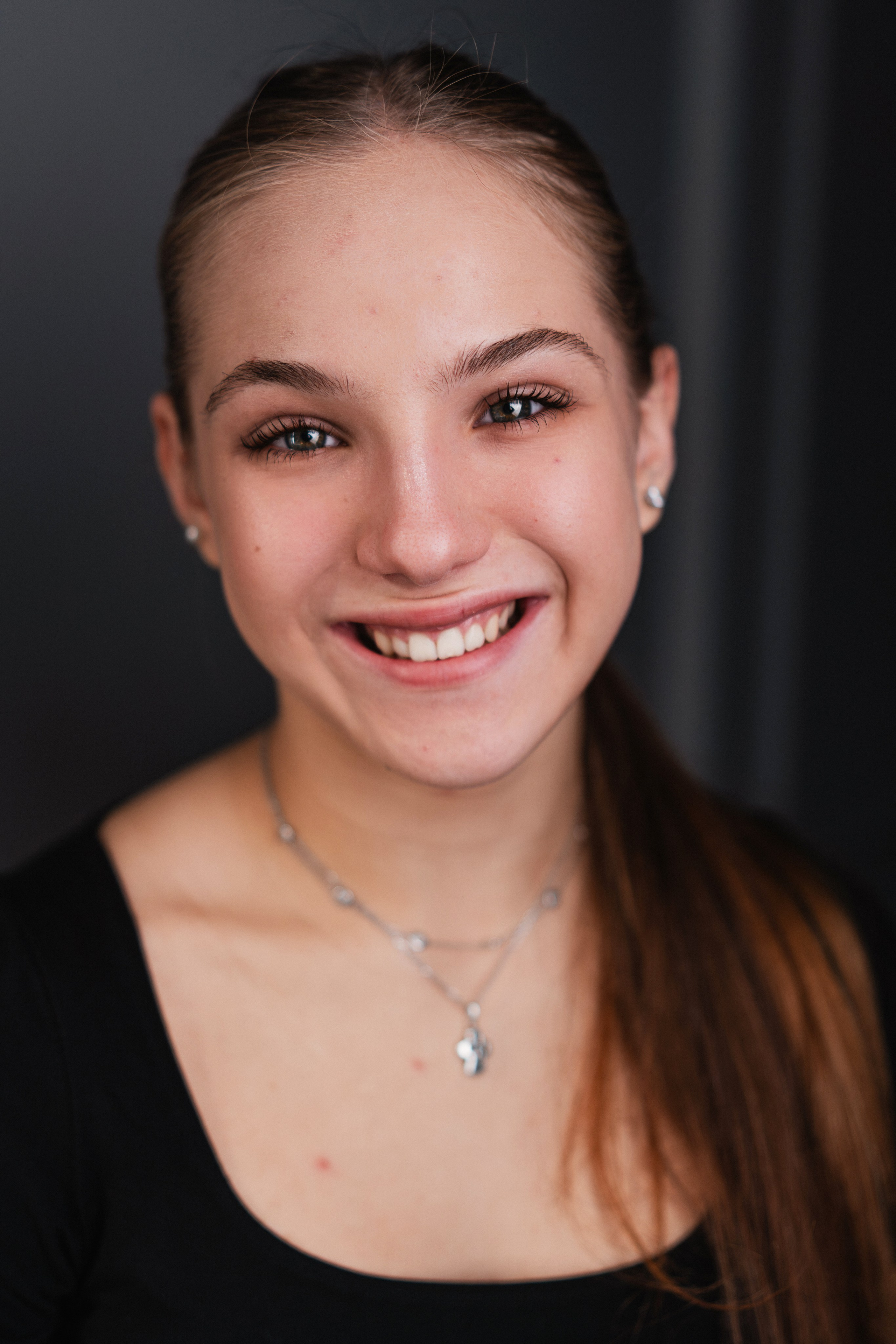 Актёрское портфолио. Фотограф и видеограф Арина Семёнова