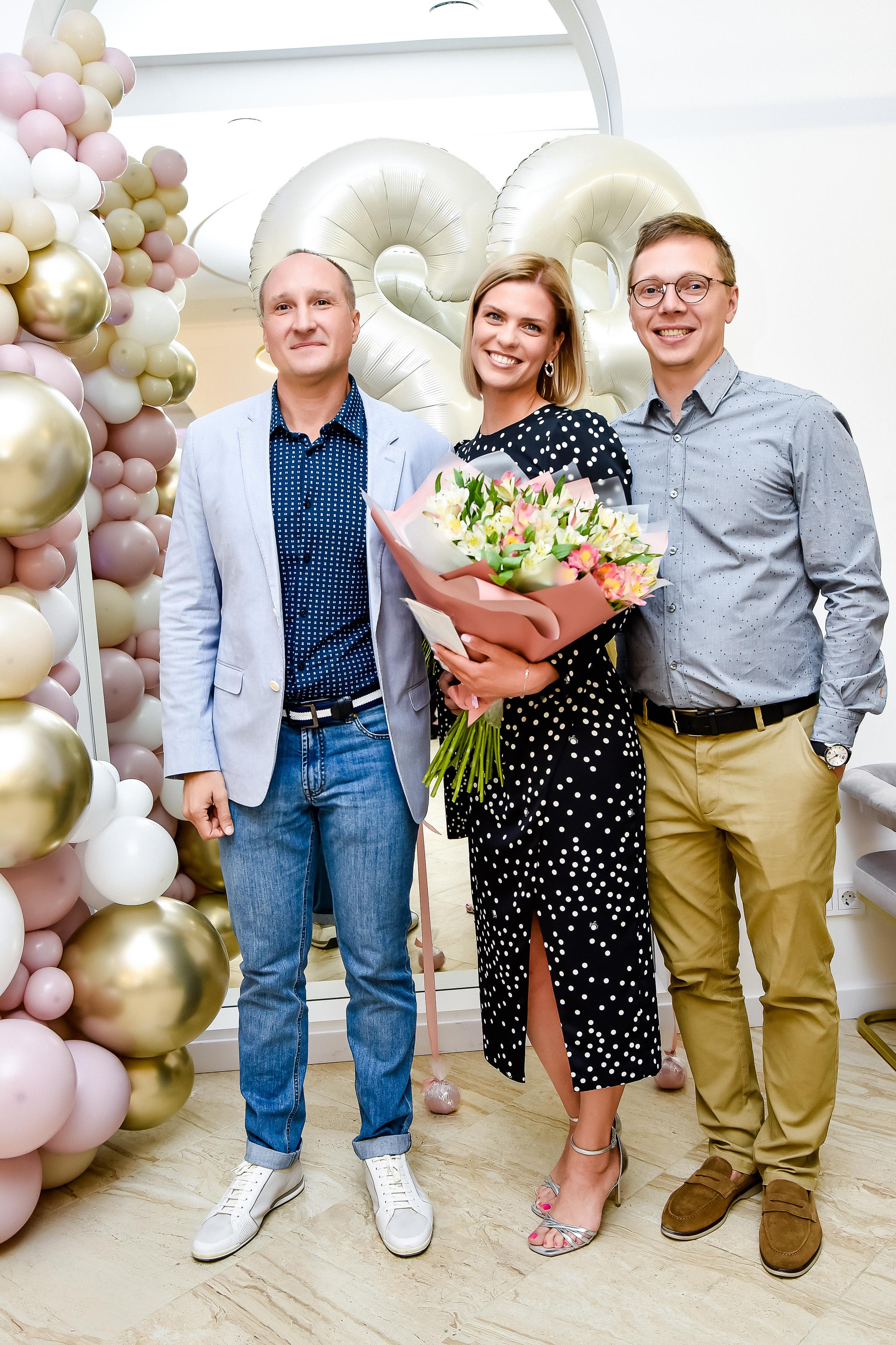 Кристине 32 года