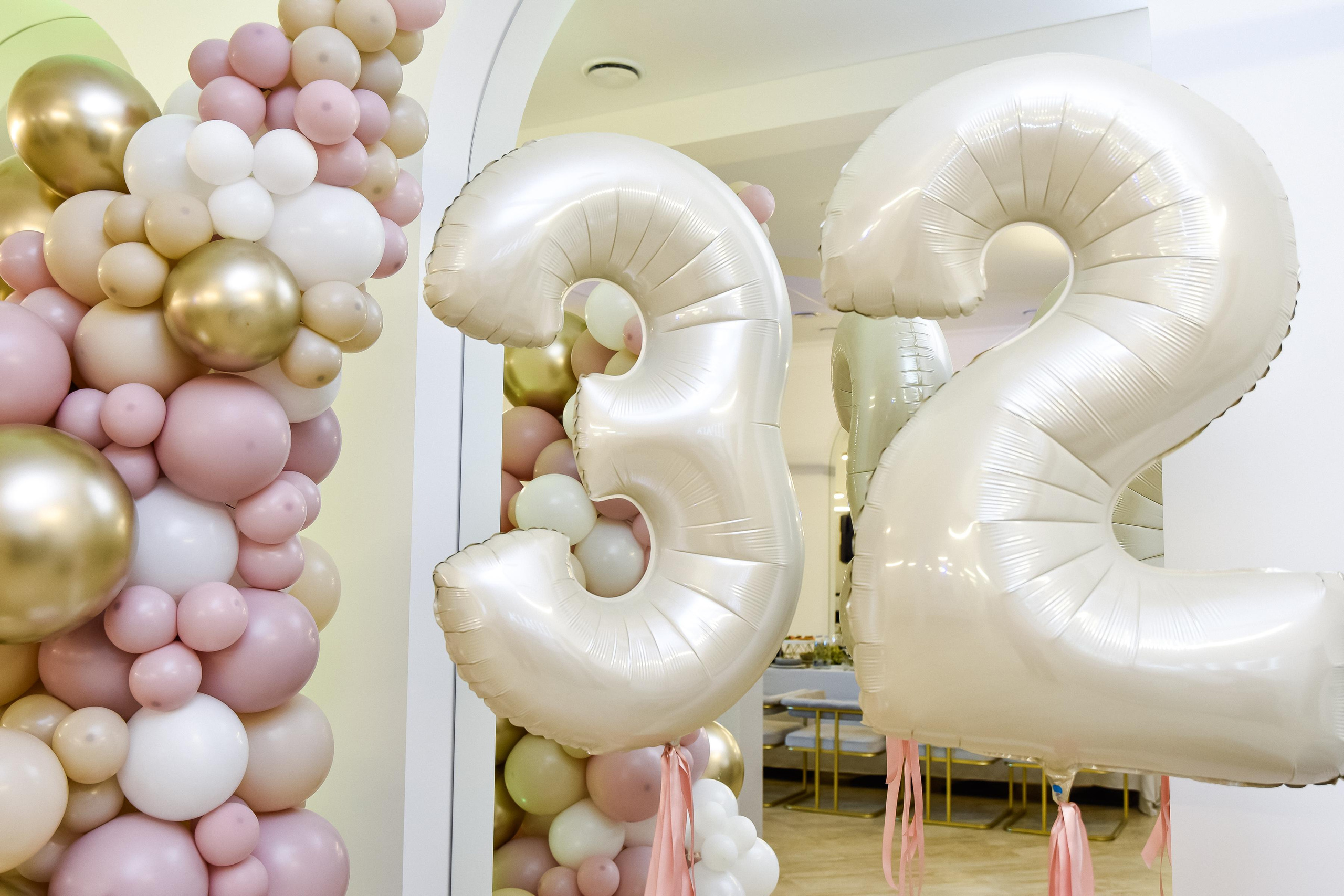 Кристине 32 года