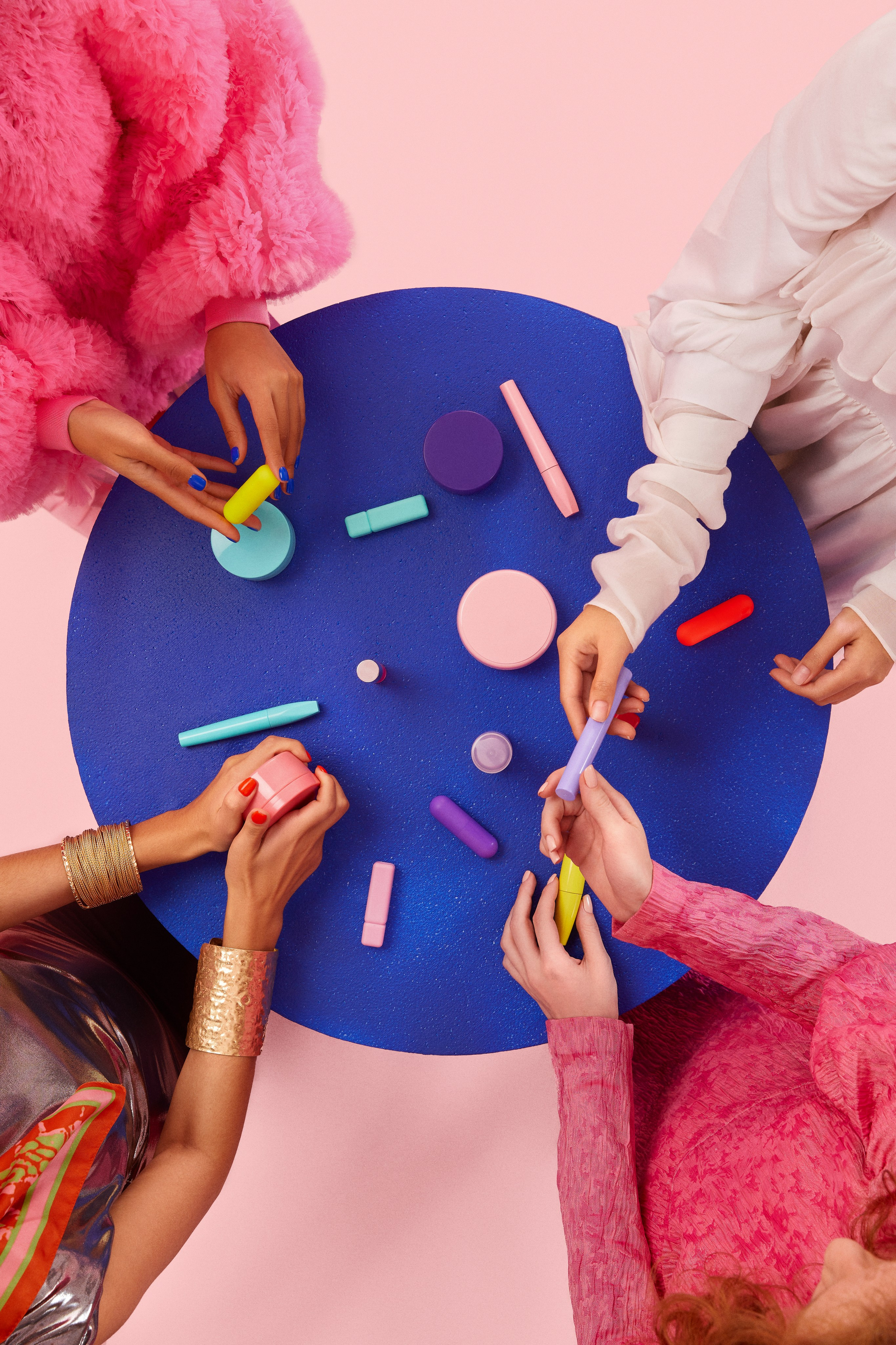 Letoile campaign Feel the different beauty for UAE. Аксёнова Оля — сет-дизайнер, художник-постановщик, Москва