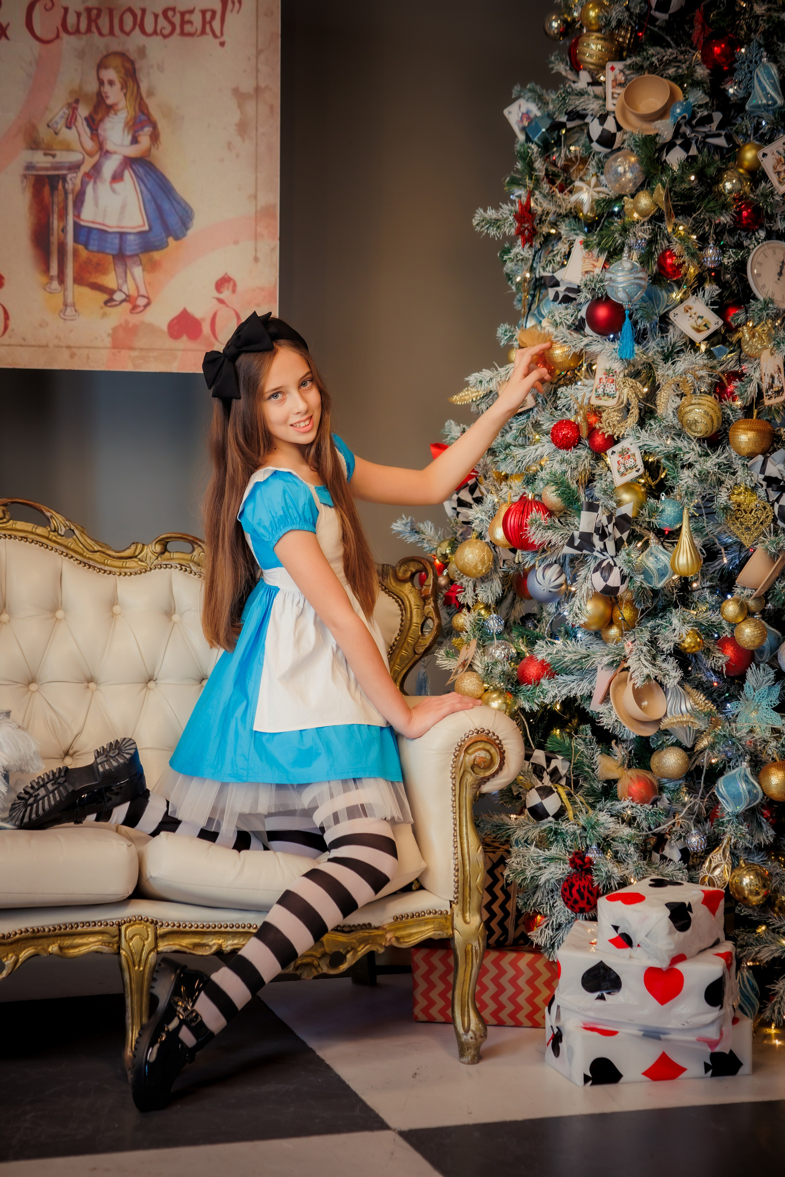 АЛИСА В СТРАНЕ ЧУДЕС. Фото, видео, авторские выпускные альбомы в Нижнем Новгороде