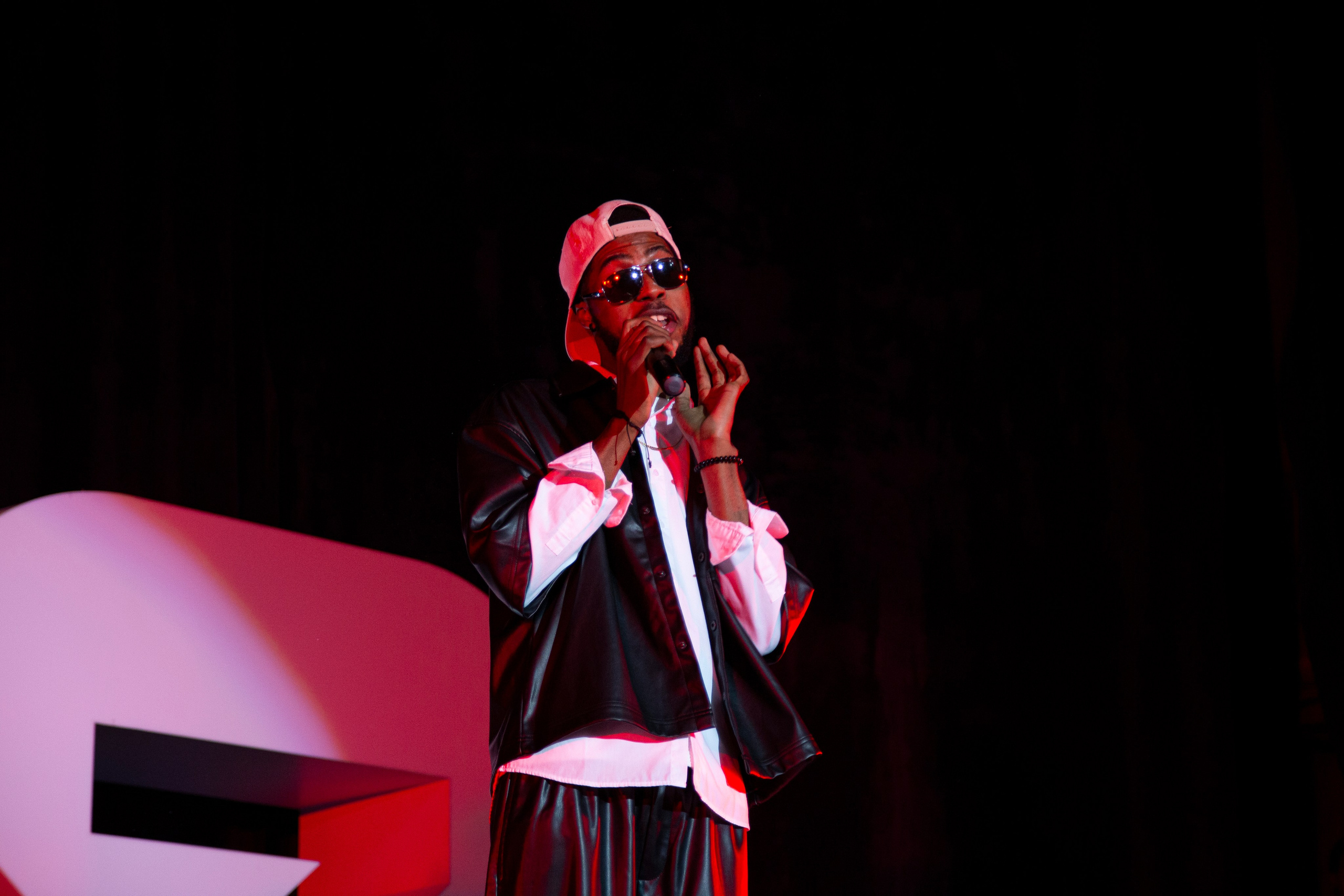 Гала культур КФУ. Репортажный и портретный фотограф Казань / Горячих Полина