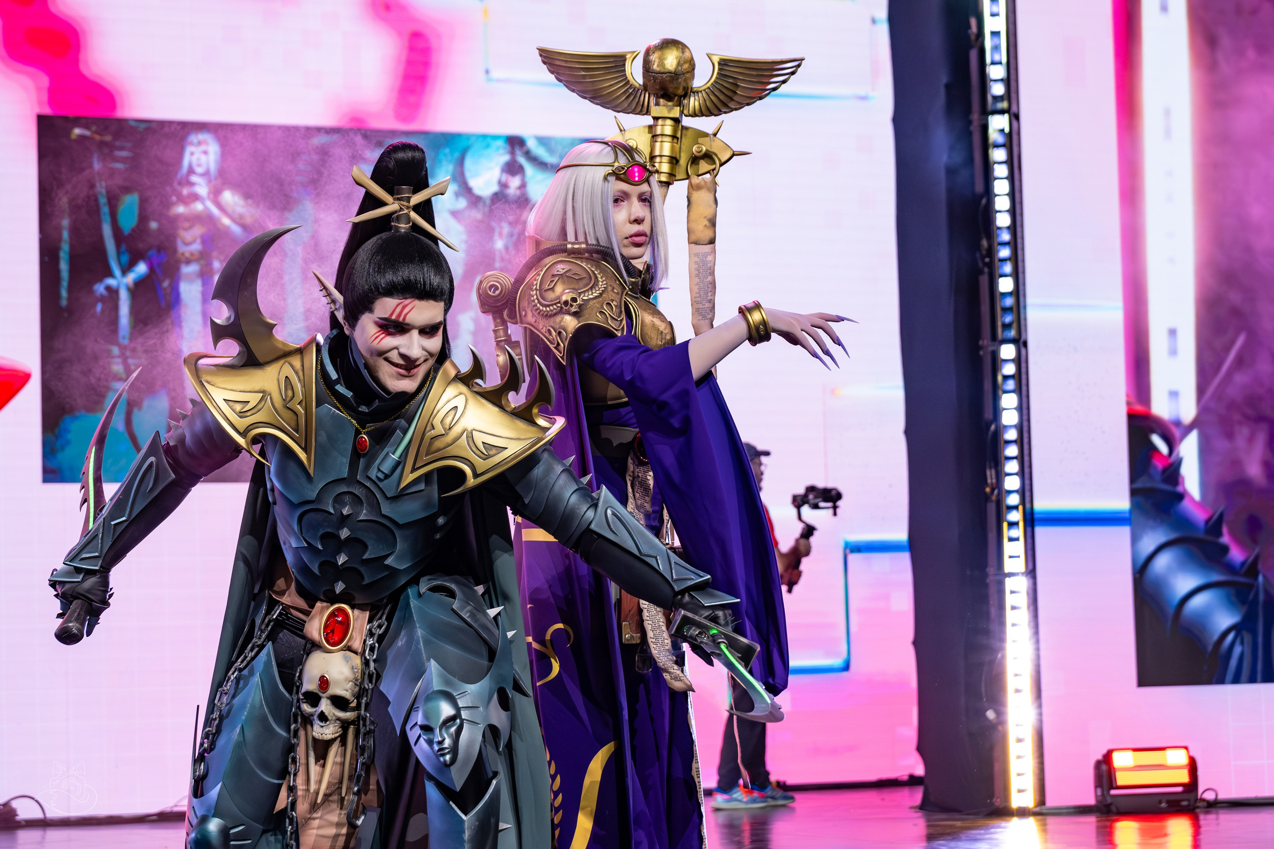 Сцена РЭД ЭКСПО 2024. Косплей фотограф