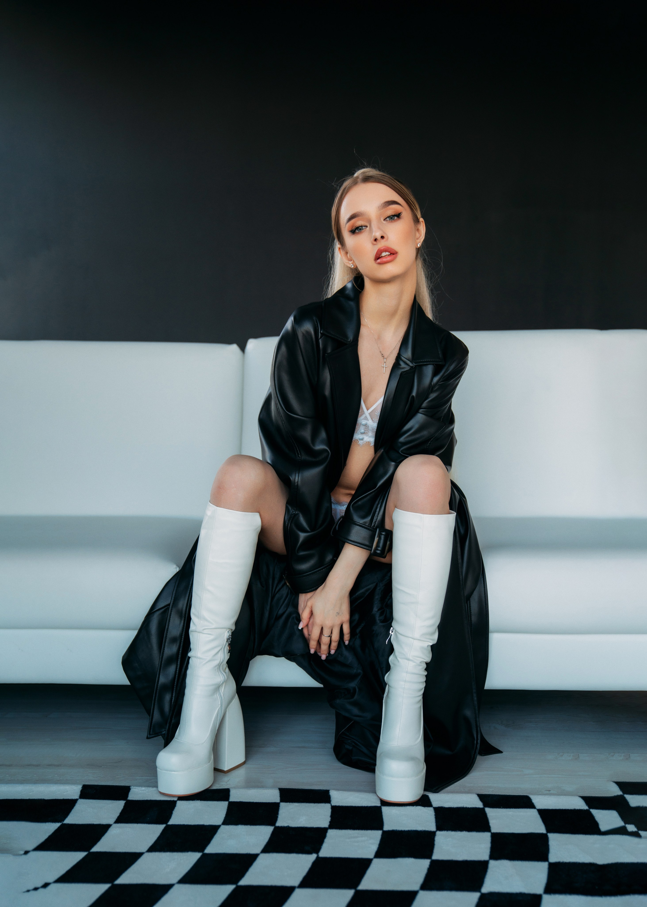 Александра 01.04. Идеальные портреты для соцсетей — Фотограф Ленар