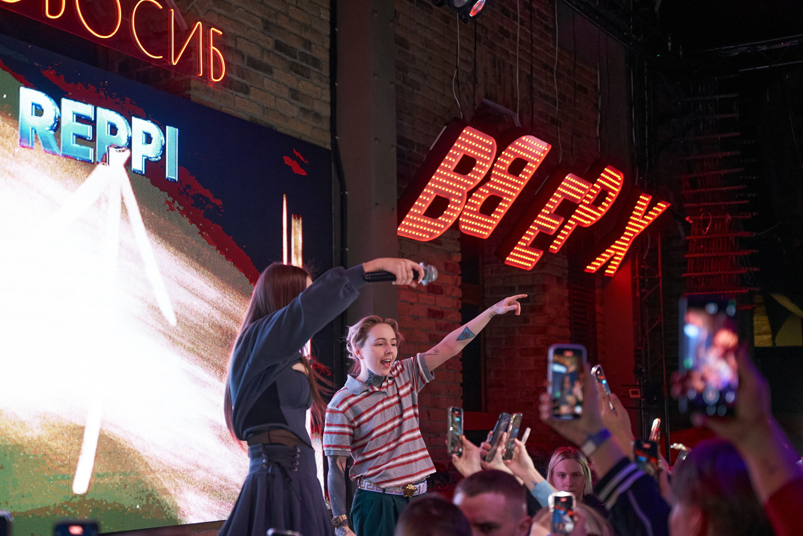 Госпожа Эвелин X Mozee Montana. TRINITY GRAPH