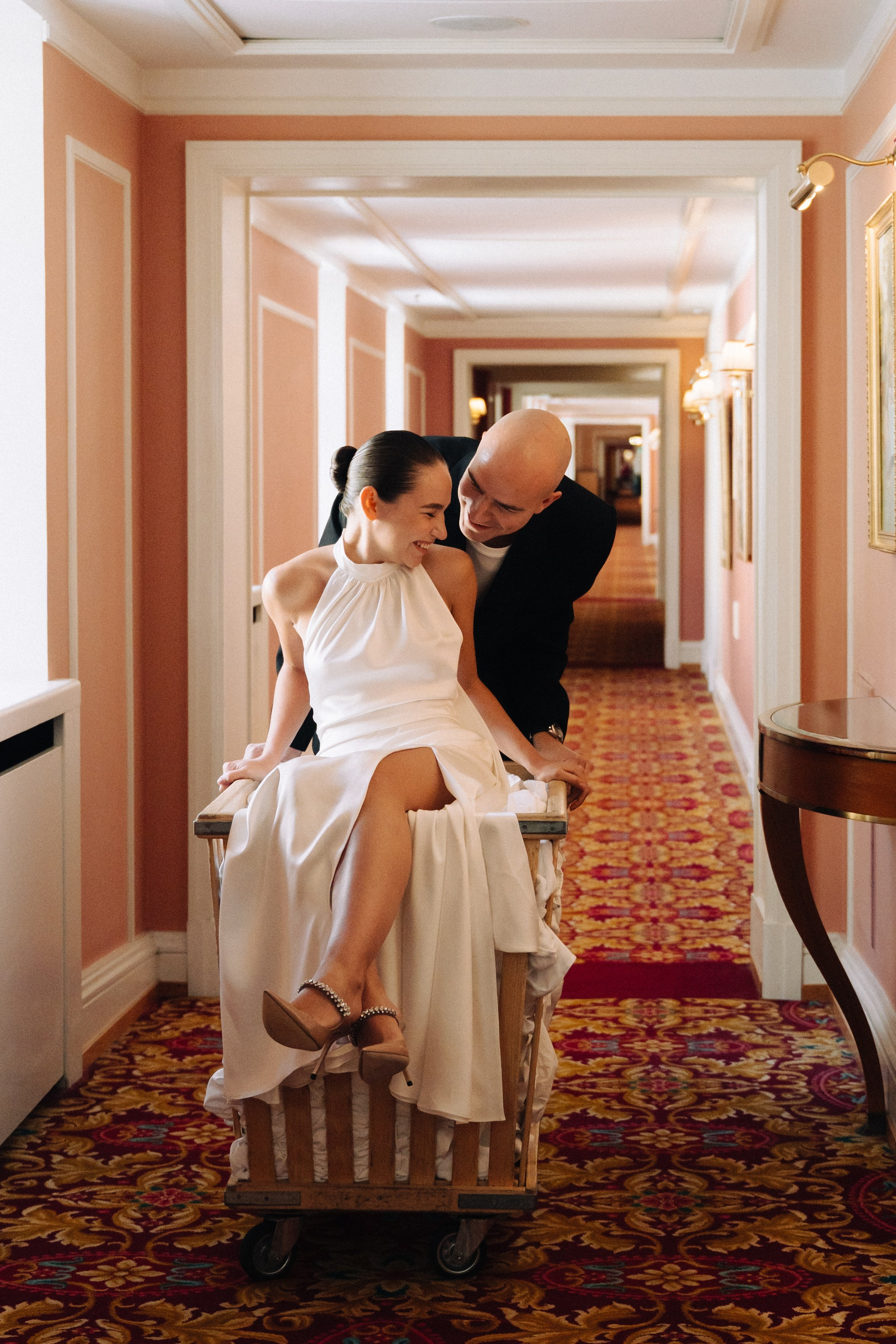 Вова и Лиза. Питер. Гранд Отель Европа, 1 дворец бракосочетания и особняк Мясникова. Свадебный фотограф Катерина Чулкова