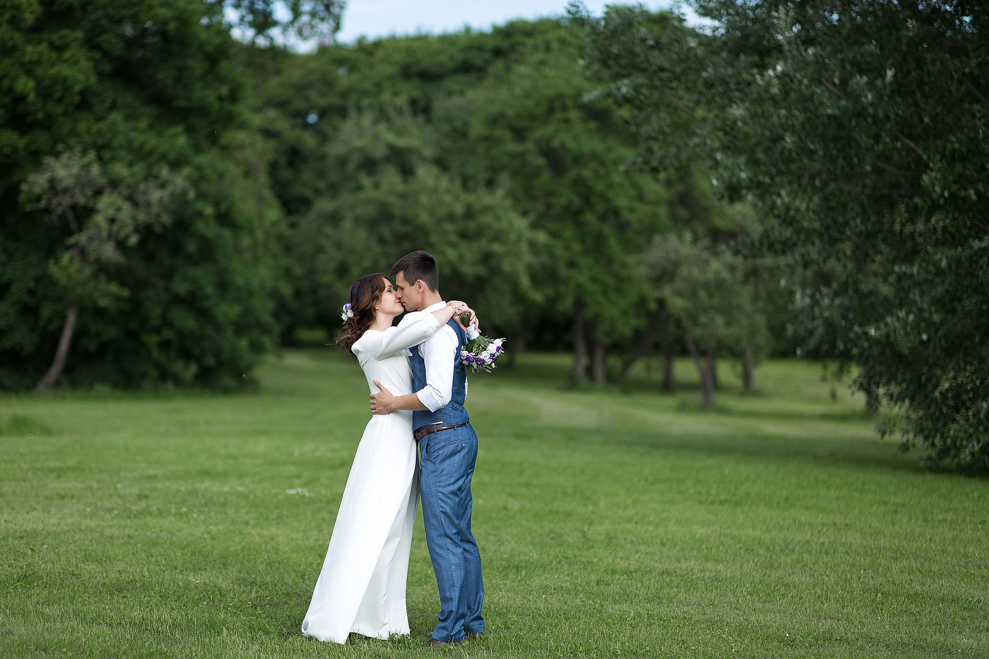 Прогулка, фотосессия жениха и невесты. Свадебная съемка. Фотограф в Москве Валерий Боцман