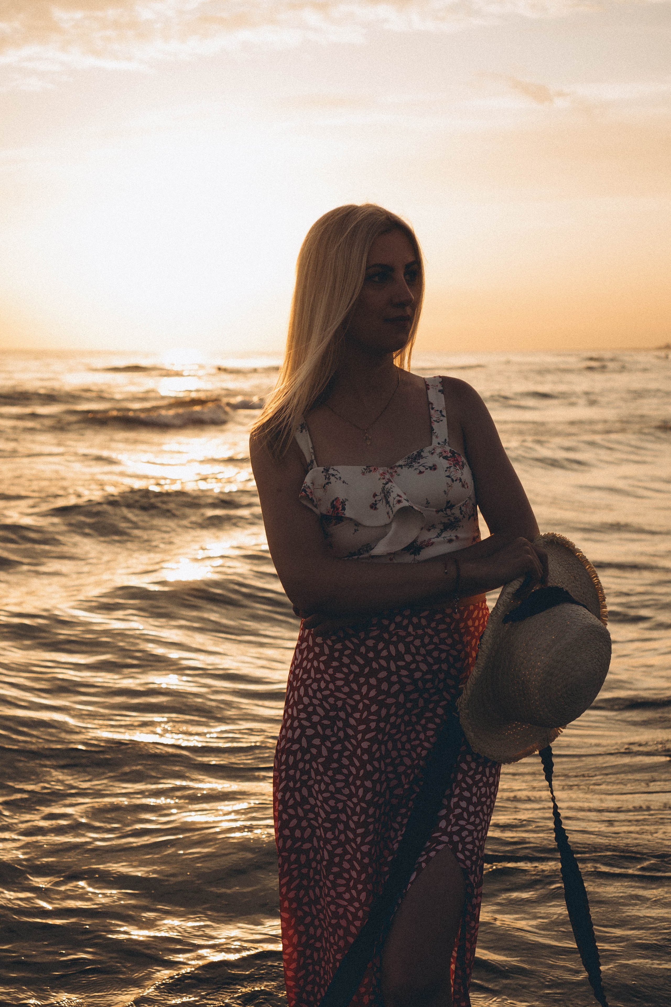 Июльский вечер на берегу черного моря. Профессиональный фотограф, Санкт-Петербург — Виктория Богомолова