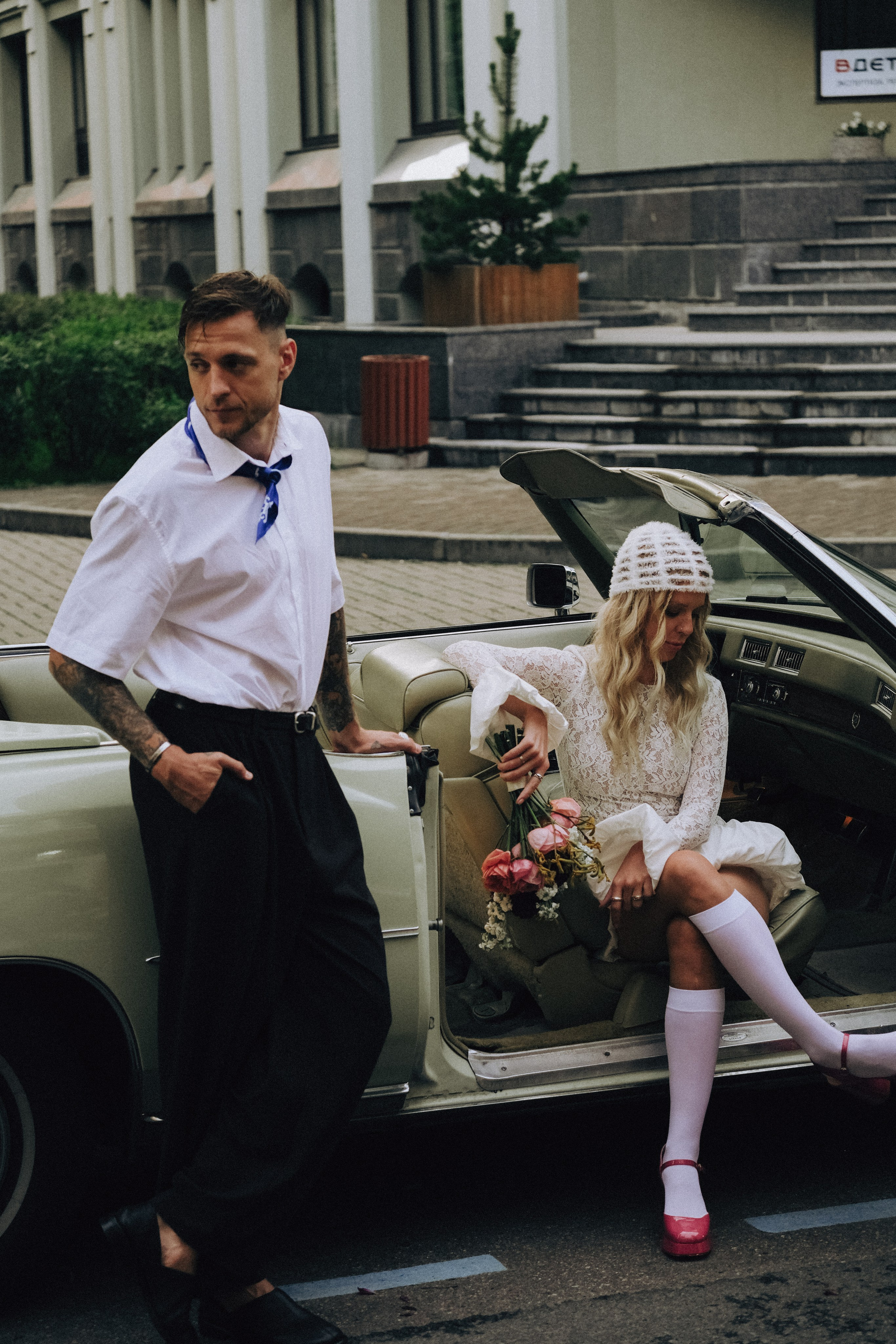 СВАДЕБНАЯ СЬЕМКА С КАБРИОЛЕТОМ В САНТК-ПЕТЕРБУРГЕ НА ПЕТРОГРАДКЕ В ОТЕЛЕ ПАНОРАМИКА. Профессиональный фотограф, Санкт-Петербург — Виктория Богомолова