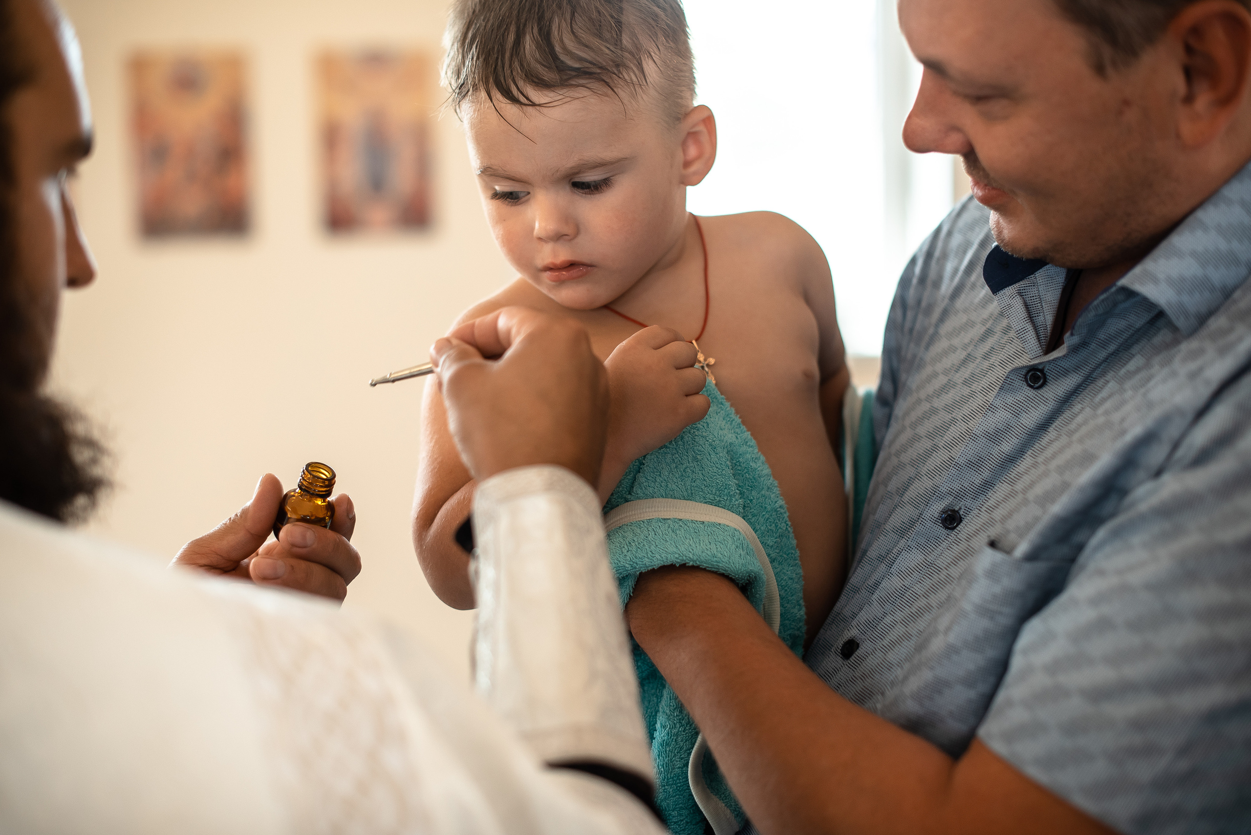 Крещение Вовы. Фотограф Таинства Крещения в Саратове Ильченко Артем
