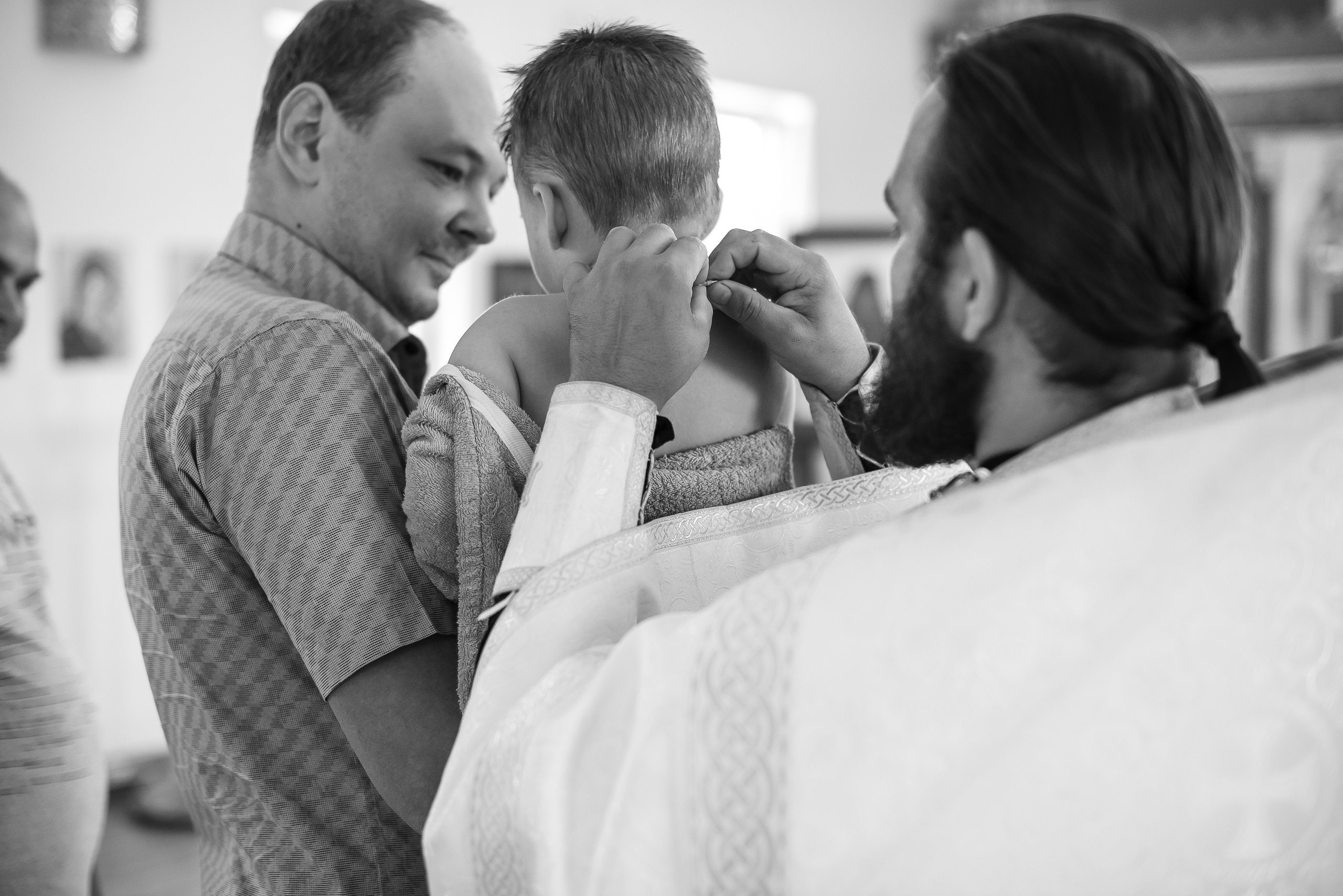 Крещение Вовы. Фотограф Таинства Крещения в Саратове Ильченко Артем