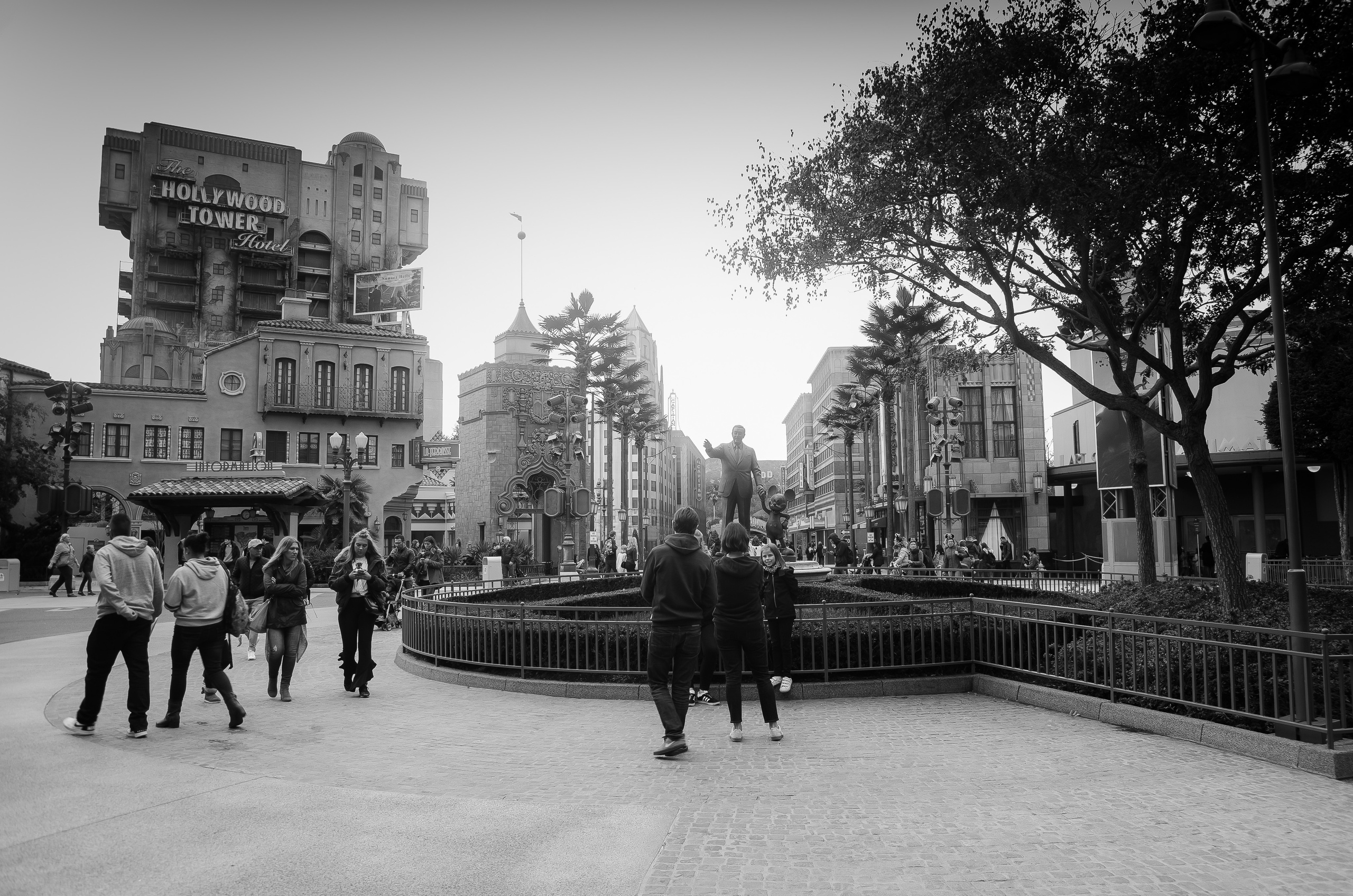 Париж (октябрь 2017). Фотограф Таинства Крещения в Саратове Ильченко Артем