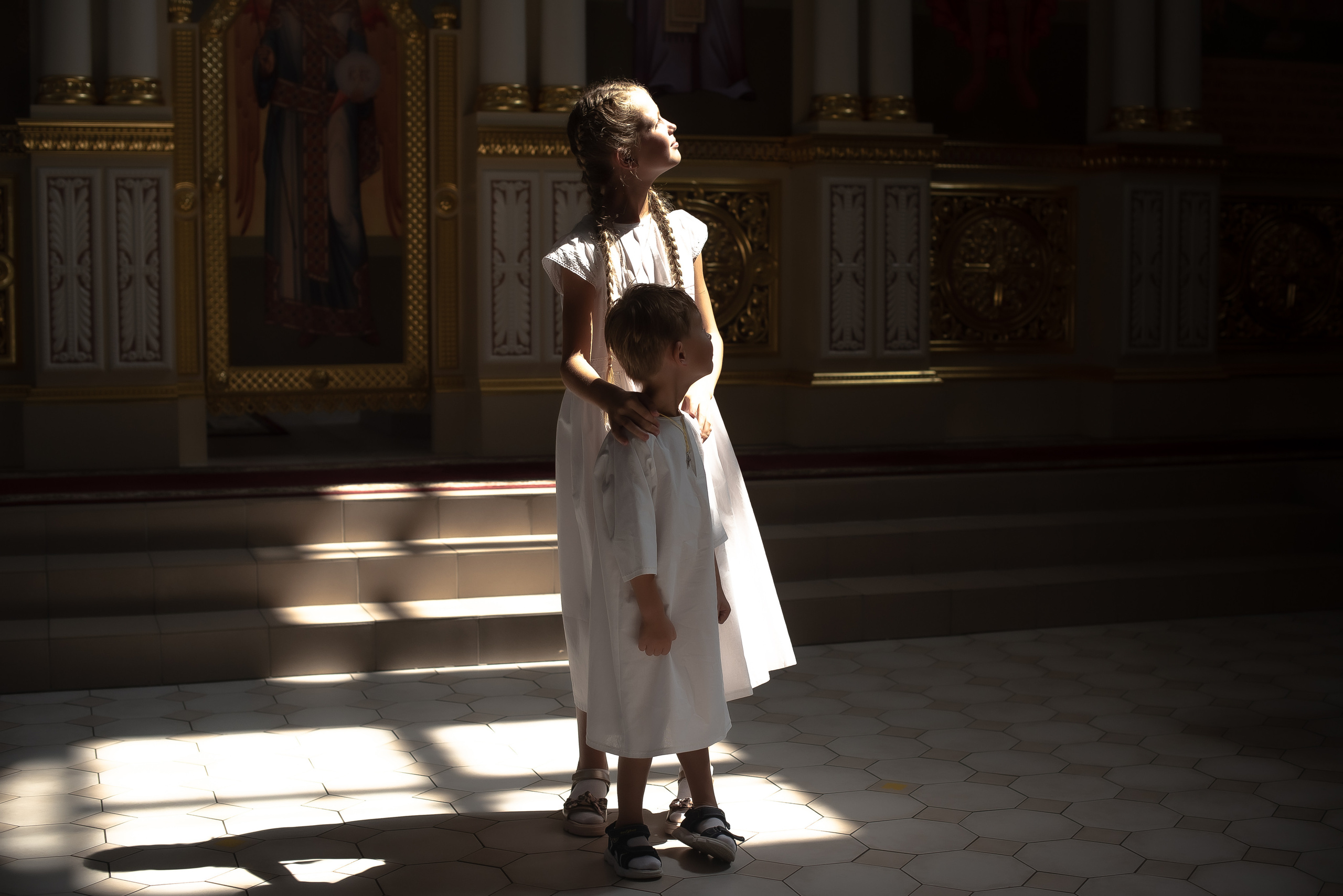 Крещение Юли и Вадима. Фотограф Таинства Крещения в Саратове Ильченко Артем