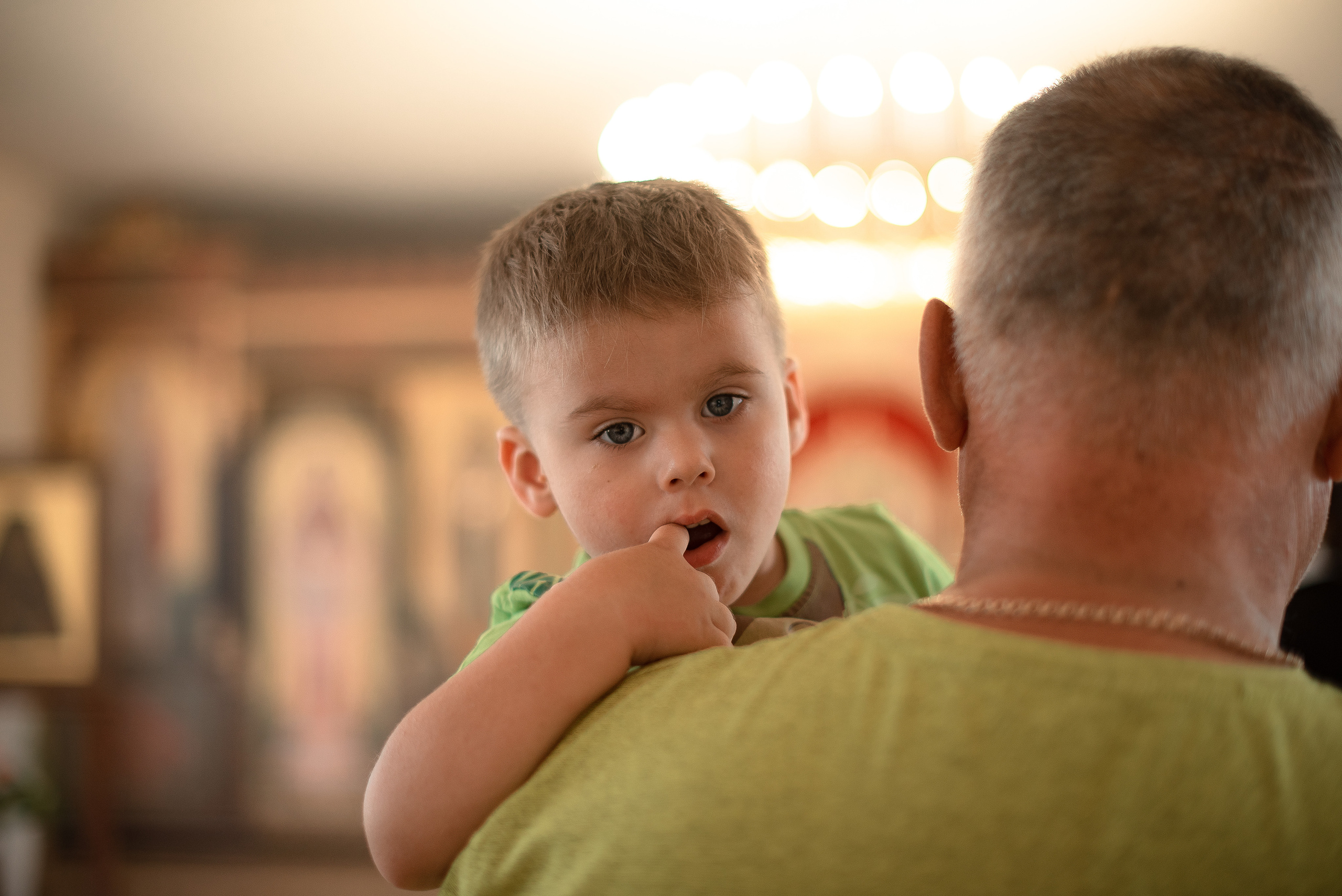 Крещение Вовы. Фотограф Таинства Крещения в Саратове Ильченко Артем