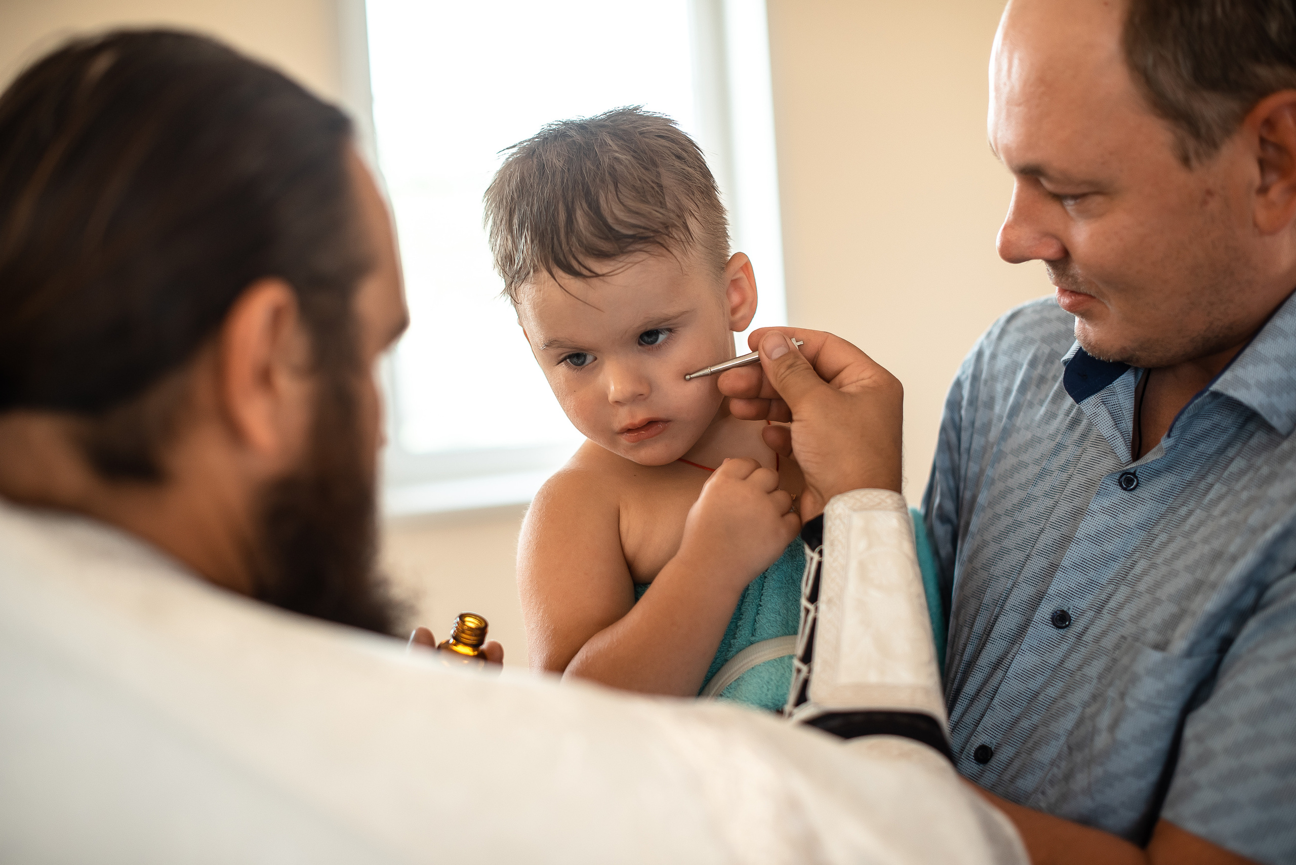 Крещение Вовы. Фотограф Таинства Крещения в Саратове Ильченко Артем