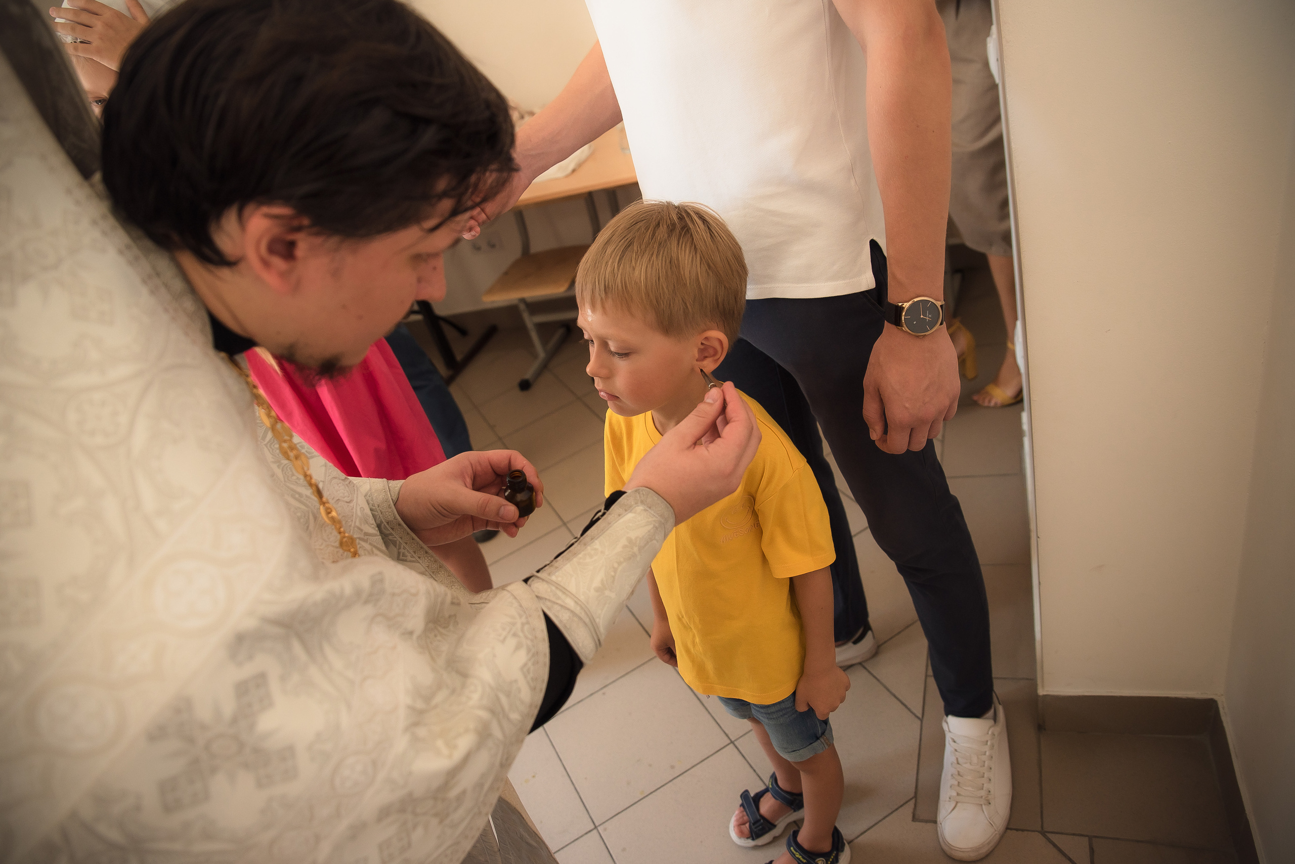 Крещение Юли и Вадима. Фотограф Таинства Крещения в Саратове Ильченко Артем